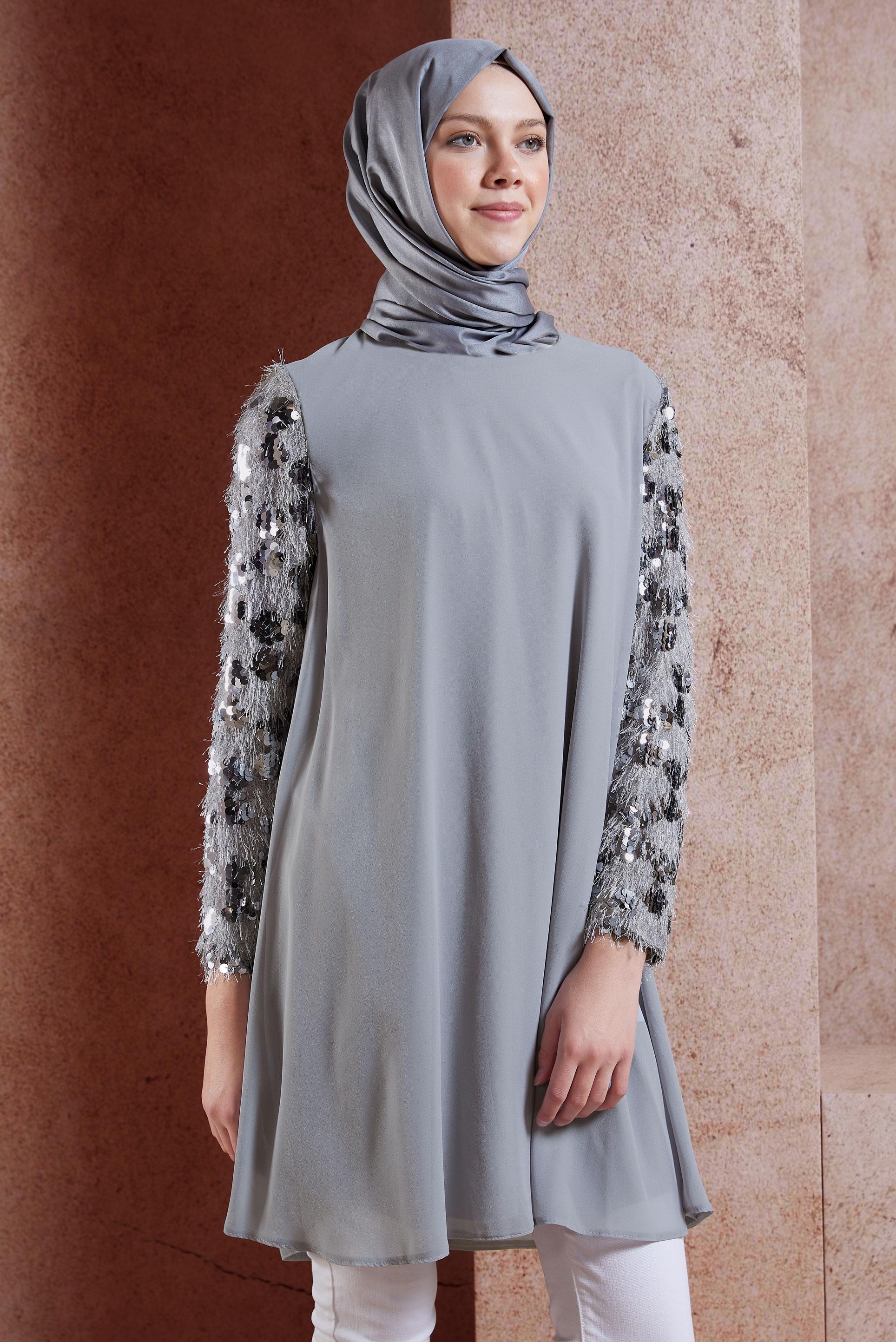 Tesettür giyim GRİ KOLLARI PUL PAYETLİ ŞİFON TUNİK 4890	