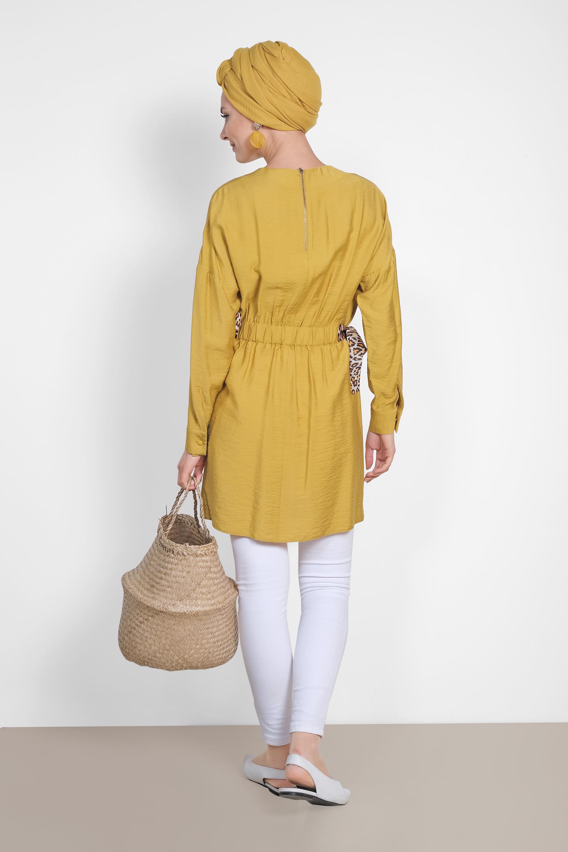 Tesettür giyim SARI BELİ LEOPAR ŞERİT DETAYLI BÜZGÜLÜ TUNİK 4908 