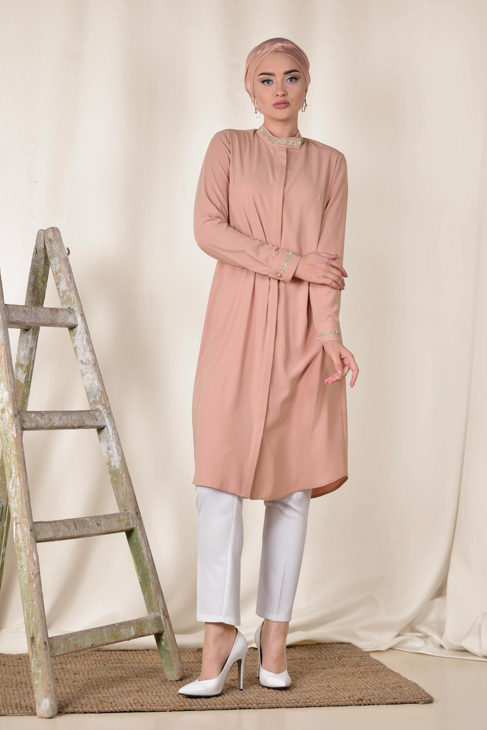 Tesettür giyim KAHVE MANŞETİ VE YAKASI TAŞLI TUNİK 4913