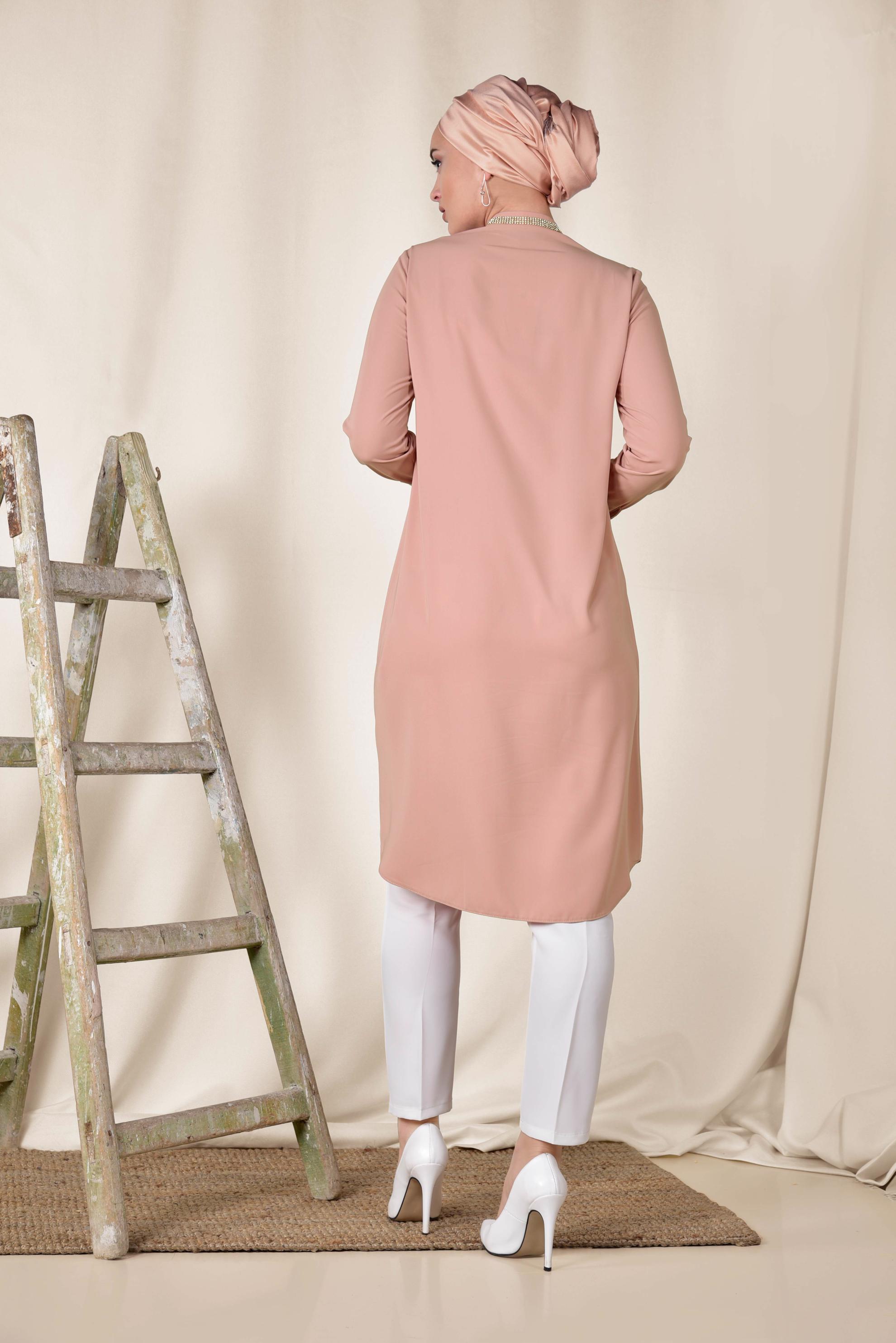 Tesettür giyim KAHVE MANŞETİ VE YAKASI TAŞLI TUNİK 4913