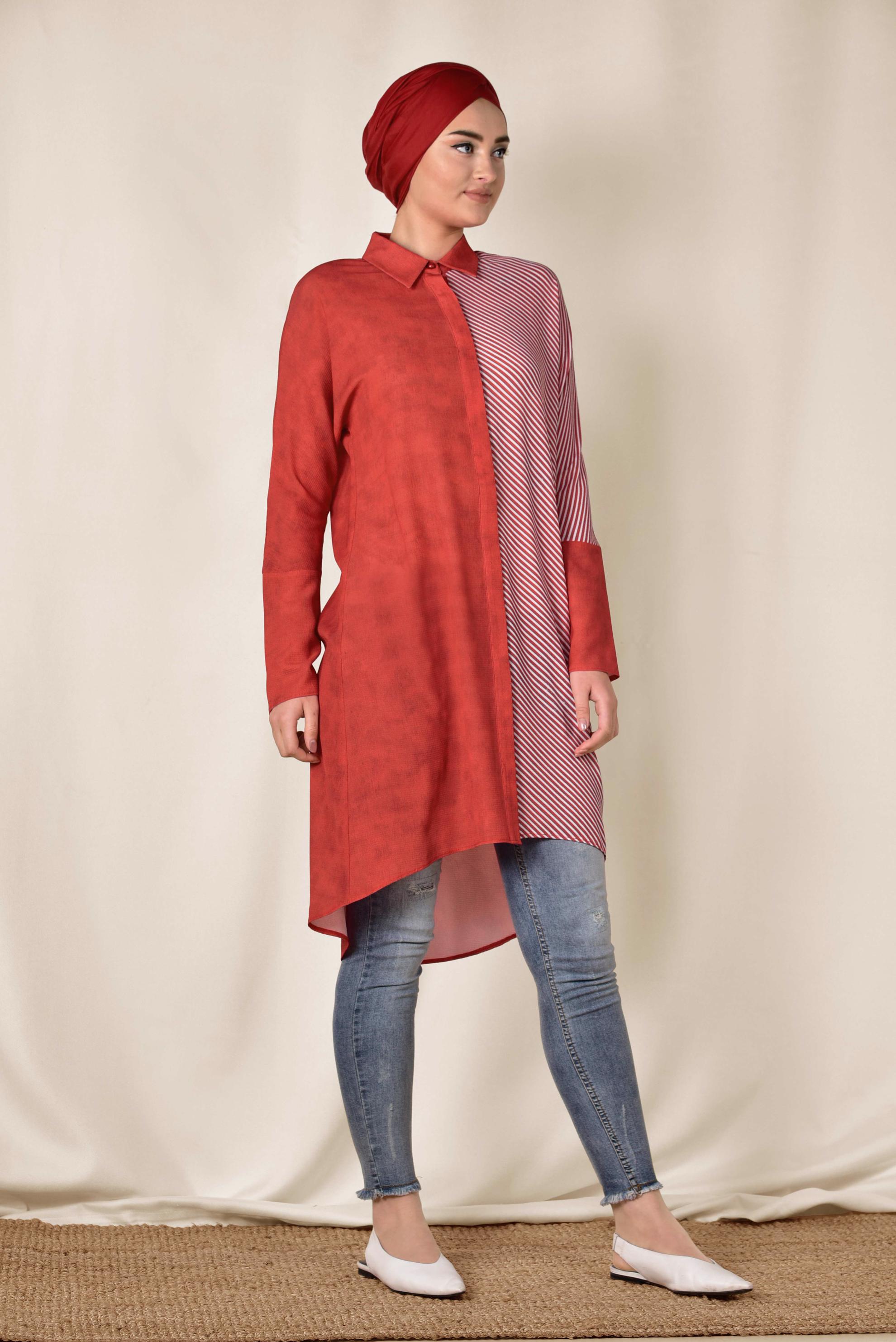 Tesettür giyim KIRMIZI TEK TARAFI ÇİZGİ DESENLİ TUNİK 4935