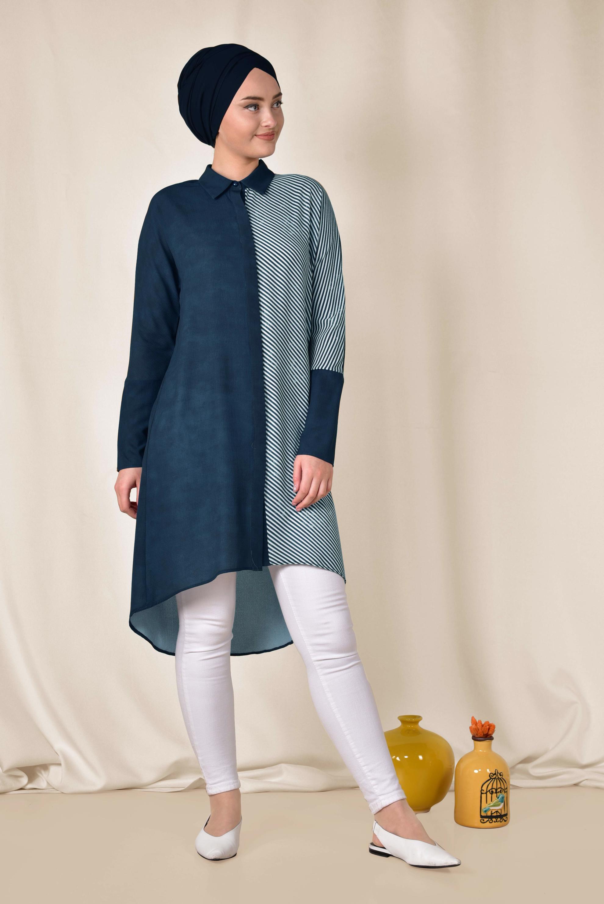 Tesettür giyim LACİVERT TEK TARAFI ÇİZGİ DESENLİ TUNİK 4935