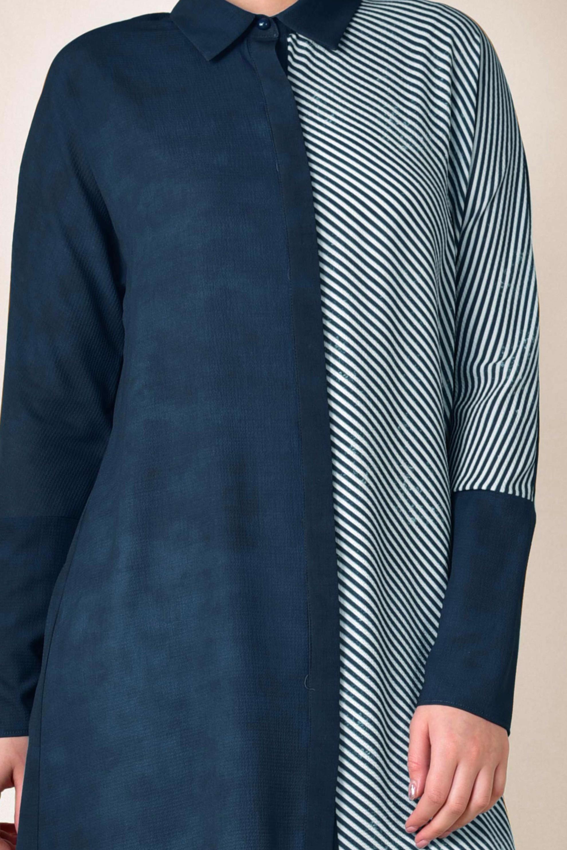 Tesettür giyim LACİVERT TEK TARAFI ÇİZGİ DESENLİ TUNİK 4935