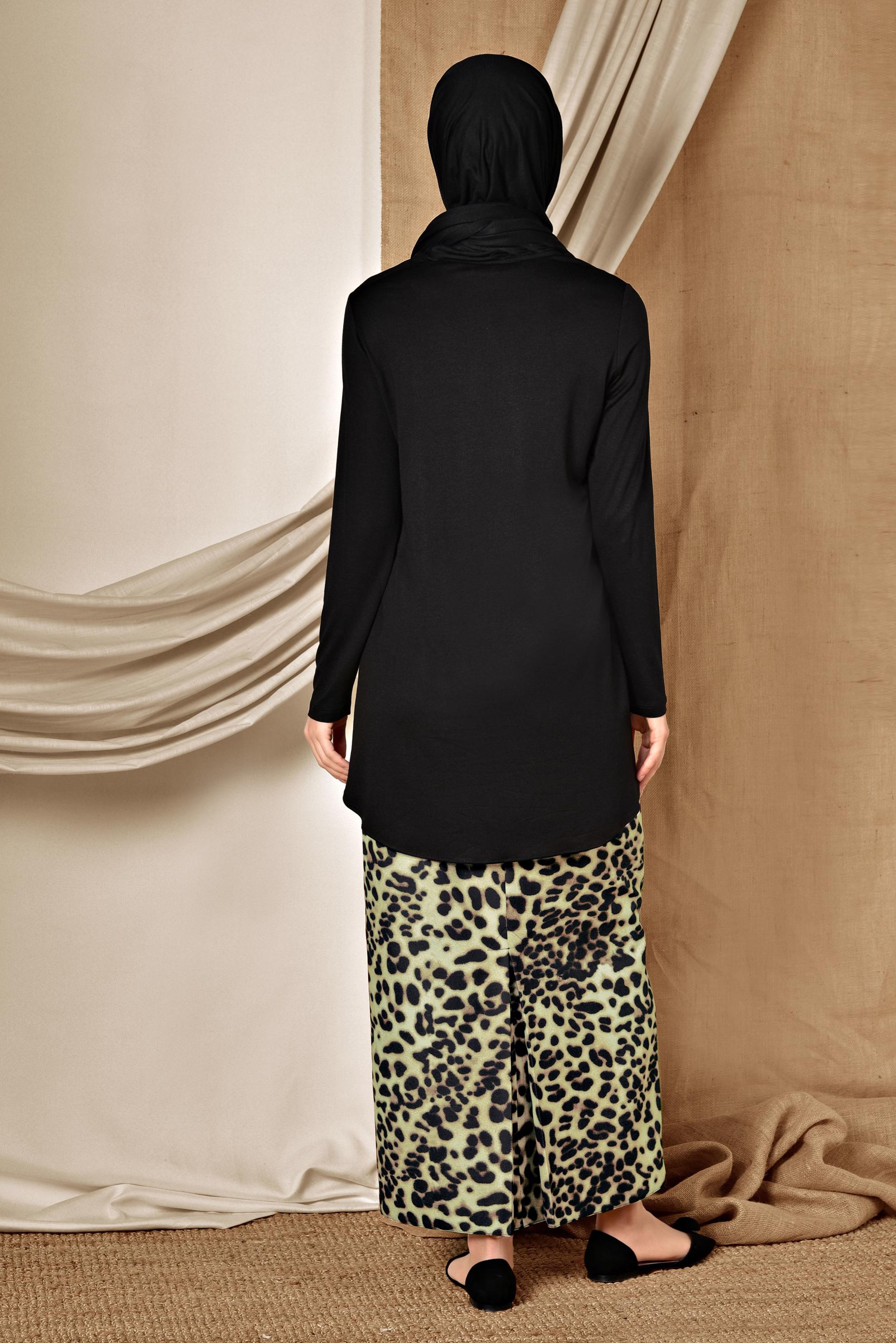 Tesettür giyim SİYAH BASİC TUNİK 4937