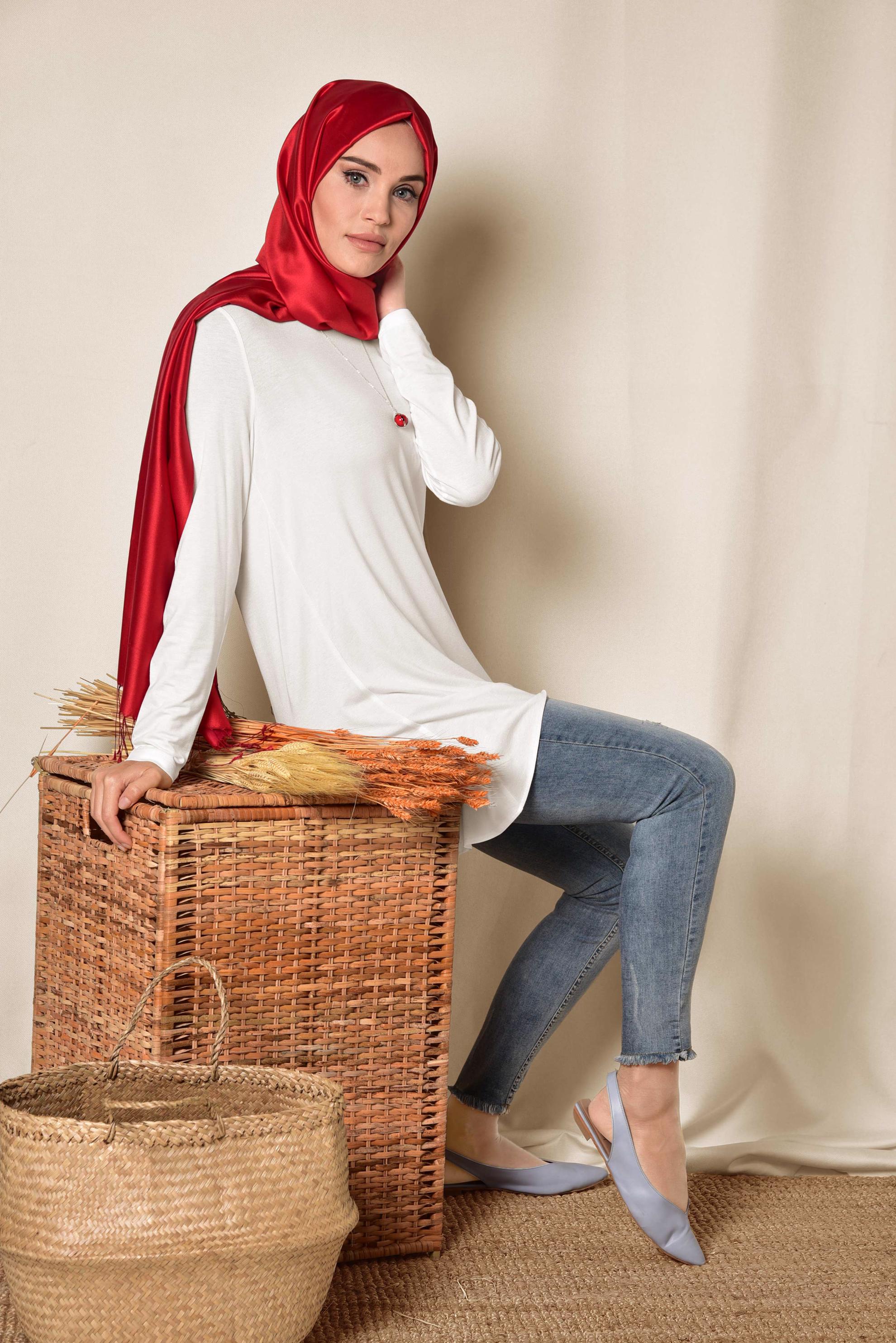 Tesettür giyim BEYAZ BASİC TUNİK 4937