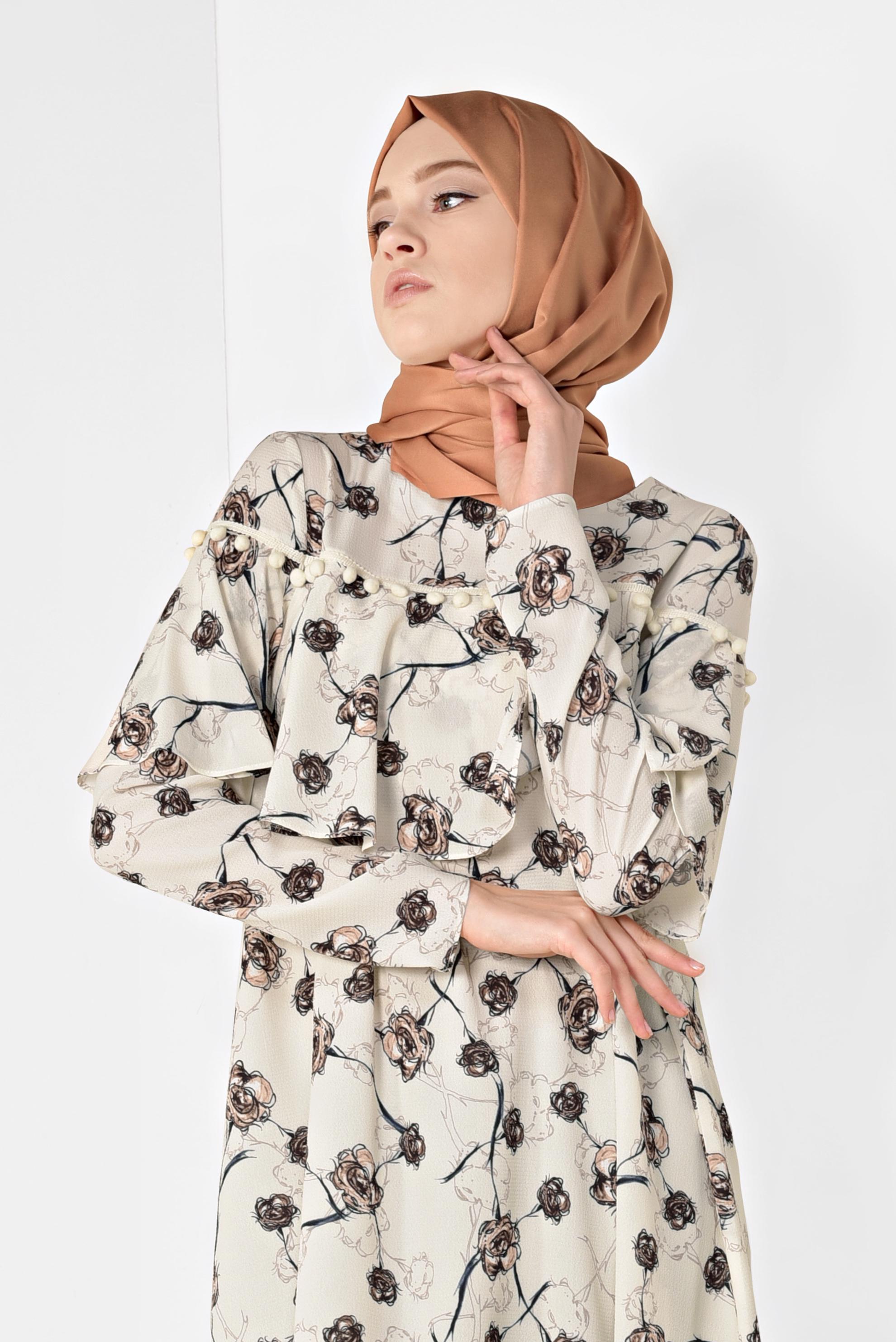 Tesettür giyim BEJ FLORAL DESENLİ VOLANLI TUNİK 4938