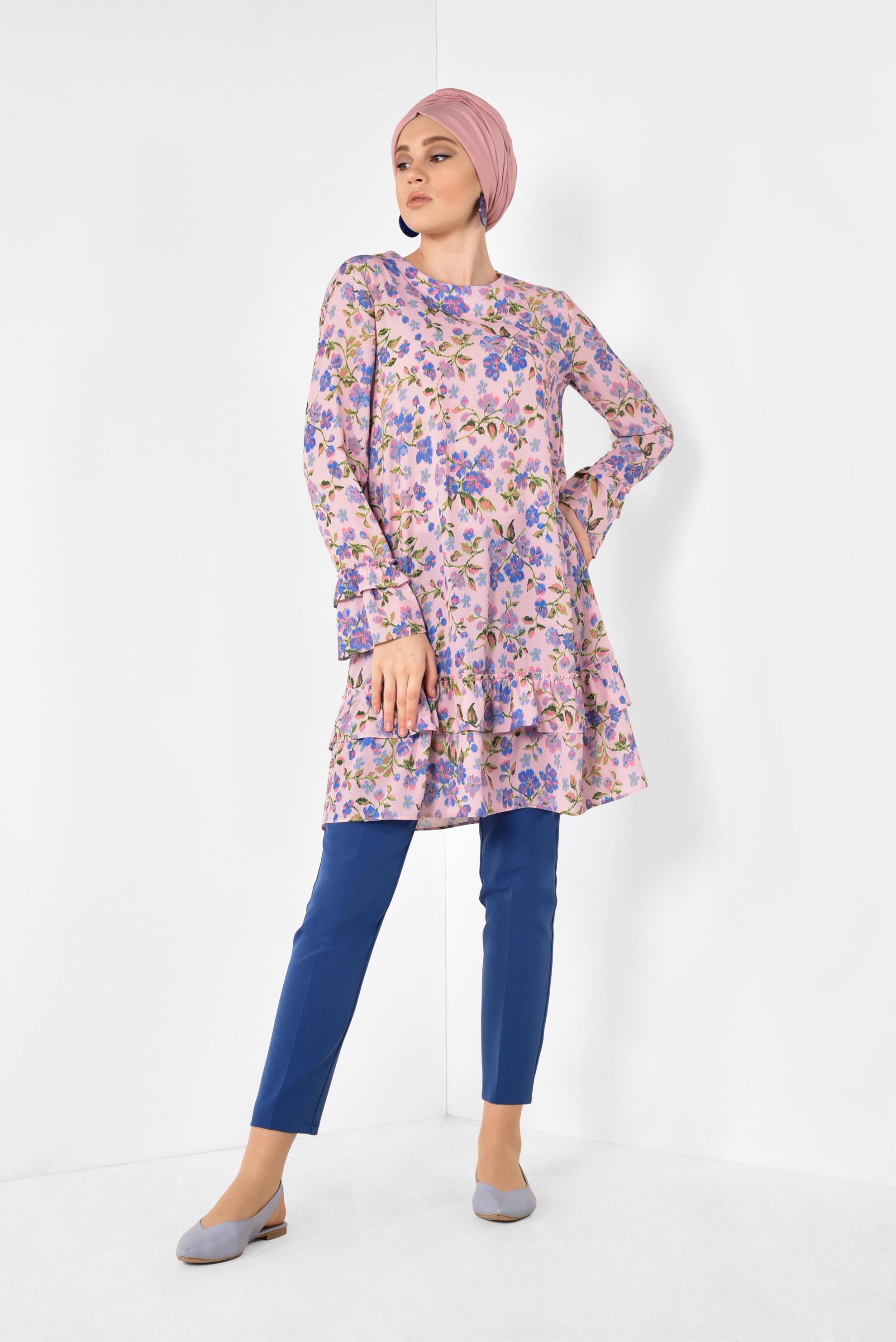 Tesettür giyim PEMBE ETEK UCU VE KOLLARI FIRFIRLI TUNİK 4971