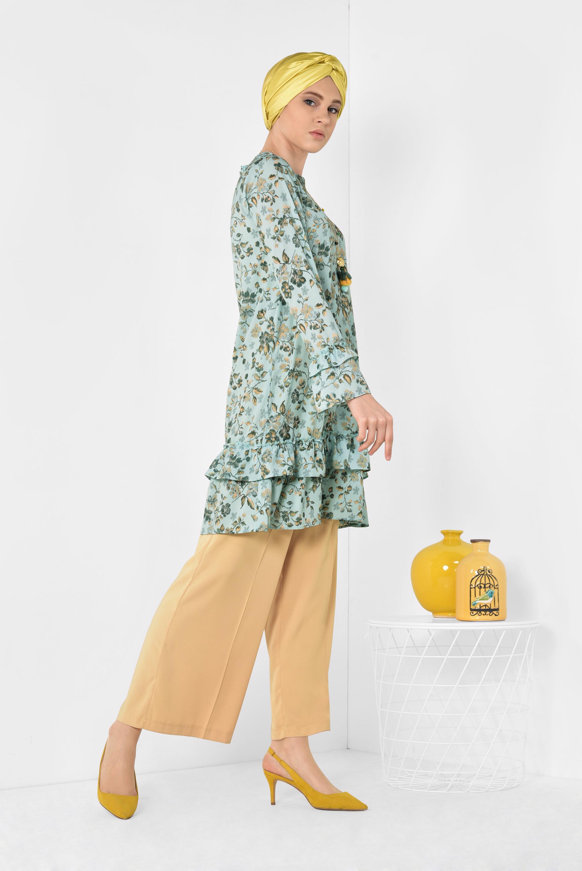 Tesettür giyim MAVİ ETEK UCU VE KOLLARI FIRFIRLI TUNİK 4971