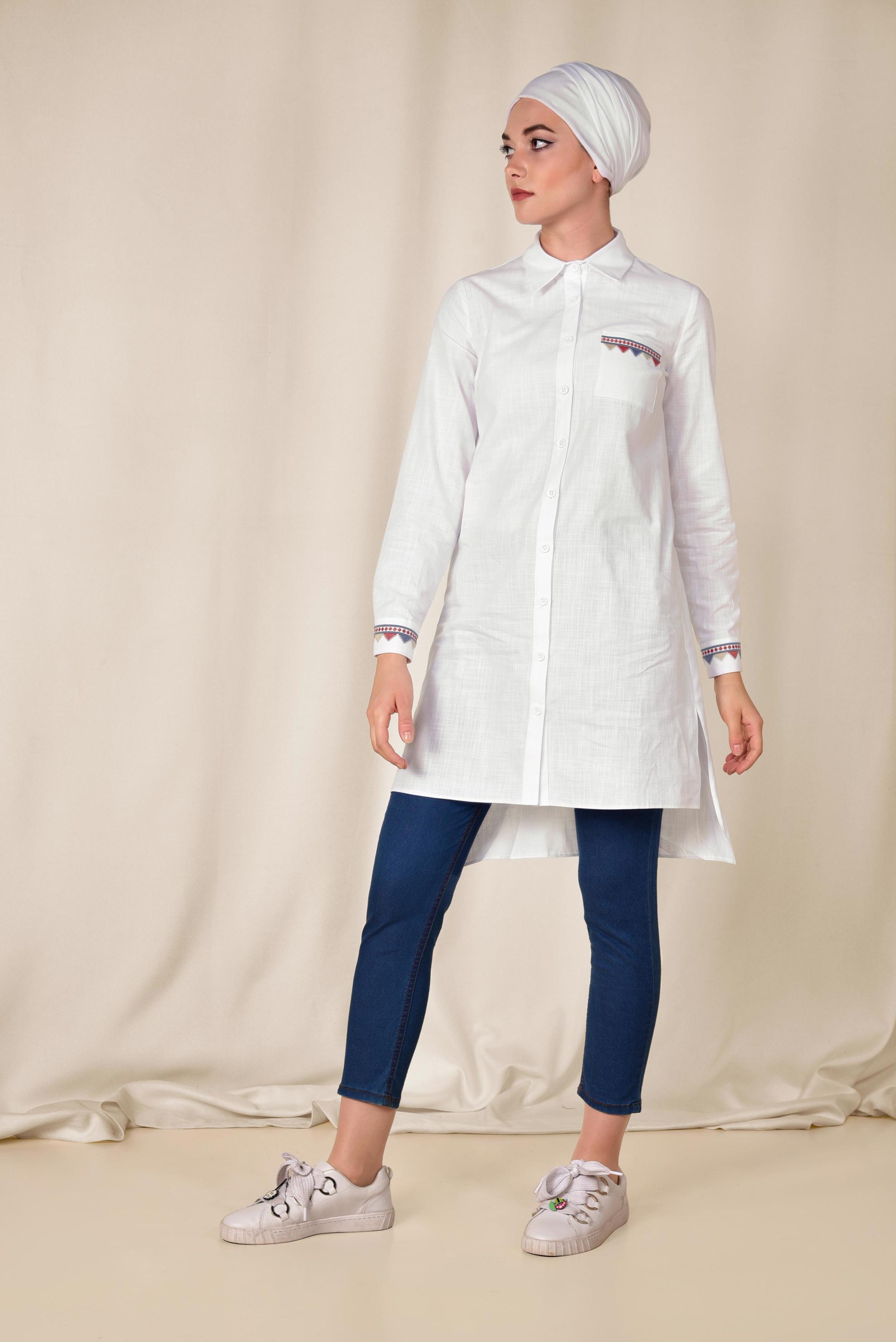 Tesettür giyim BEYAZ NAKIŞ DETAYLI KETEN TUNİK 4975