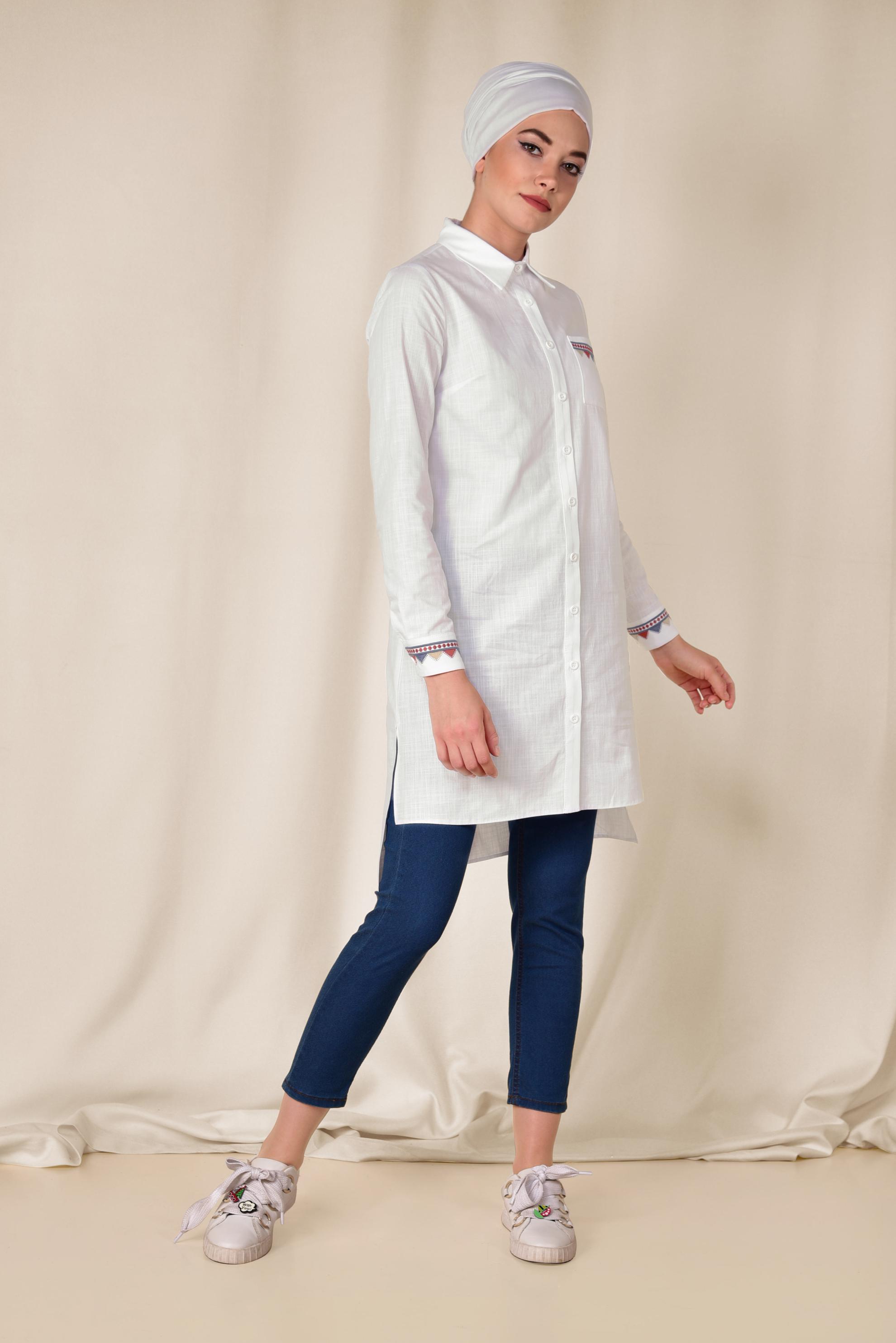 Tesettür giyim BEYAZ NAKIŞ DETAYLI KETEN TUNİK 4975