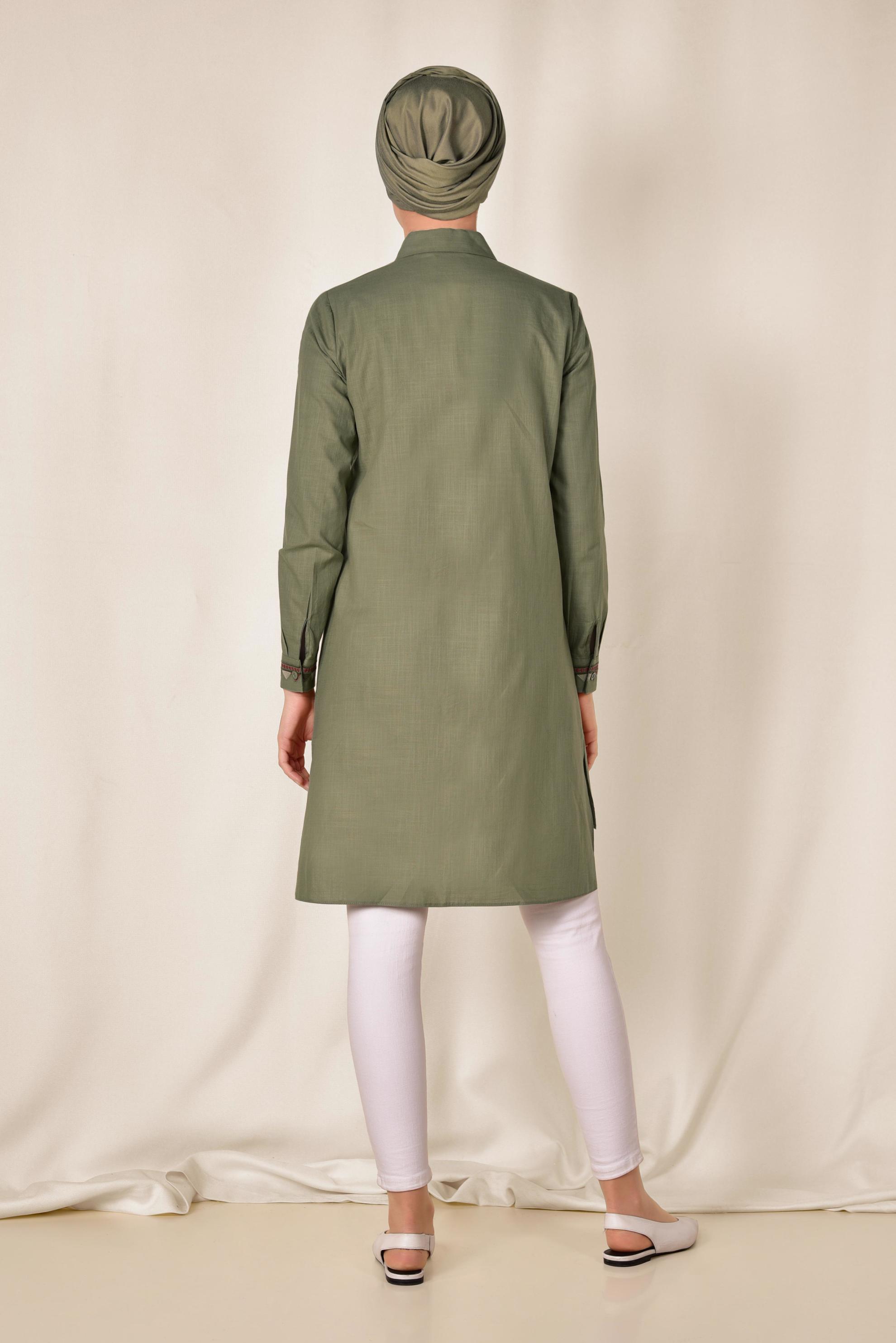 Tesettür giyim HAKİ NAKIŞ DETAYLI KETEN TUNİK 4975