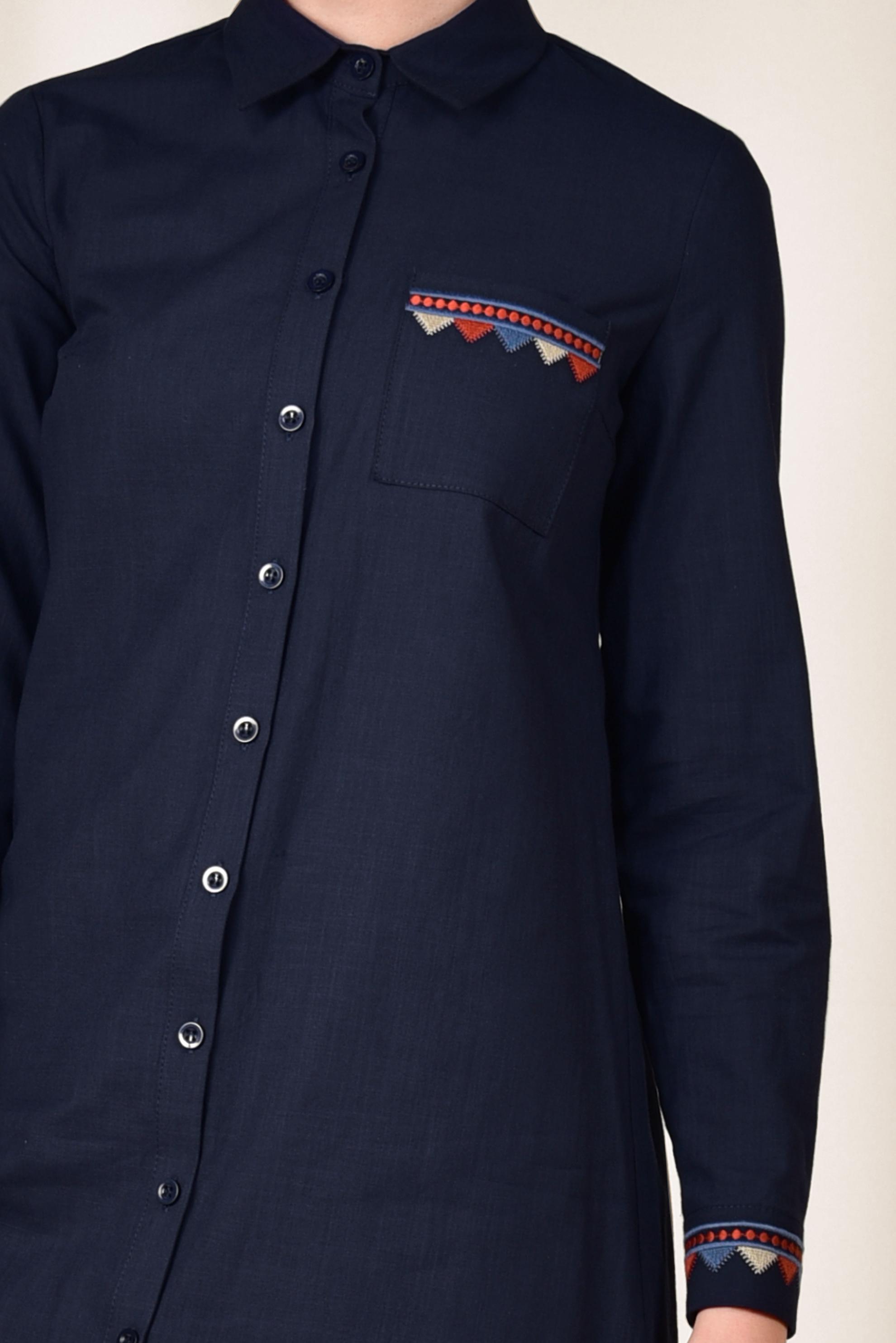 Tesettür giyim LACİVERT NAKIŞ DETAYLI KETEN TUNİK 4975