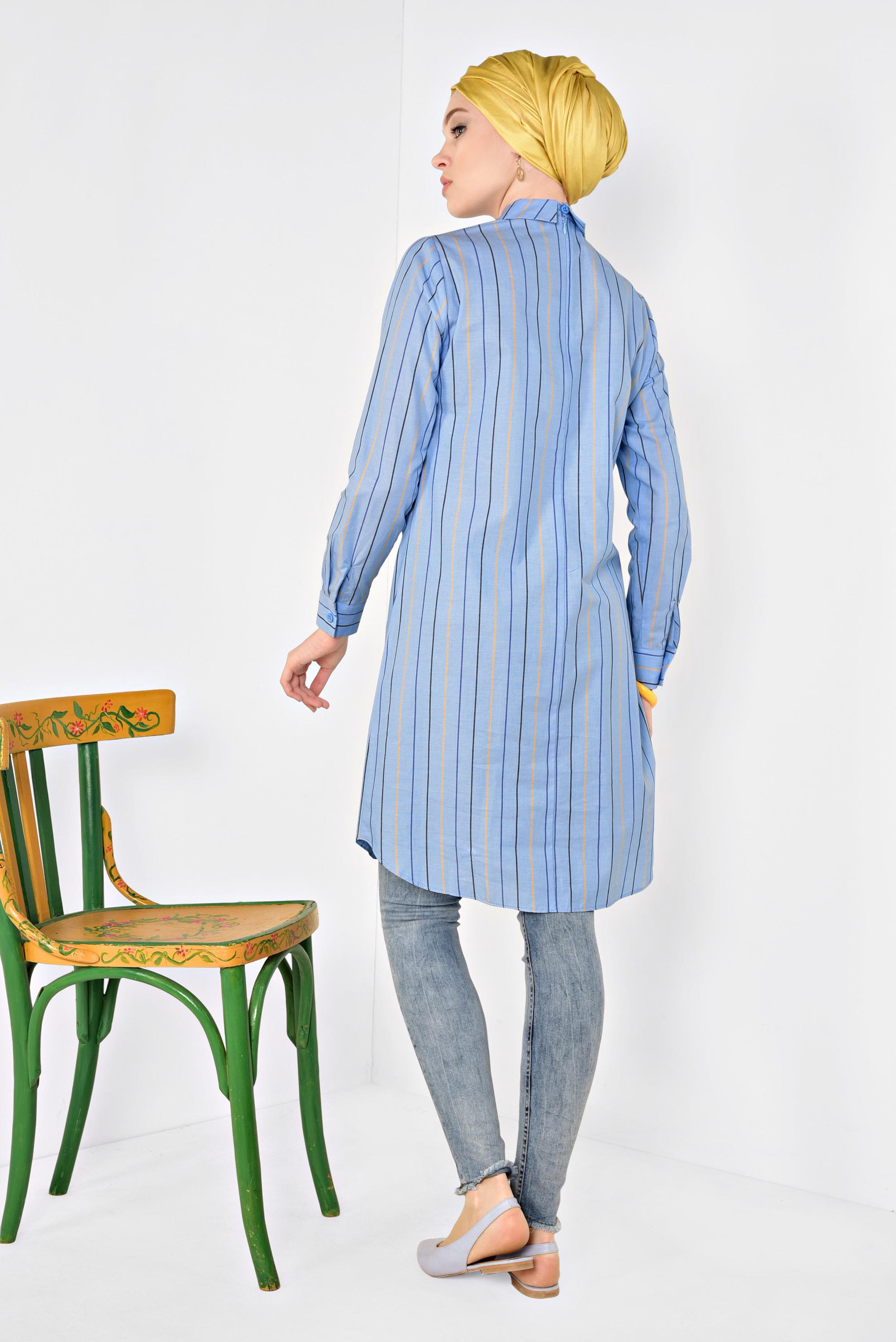 Tesettür giyim MAVİ ÇİZGİ DESENLİ DÜĞMELİ TUNİK 4976