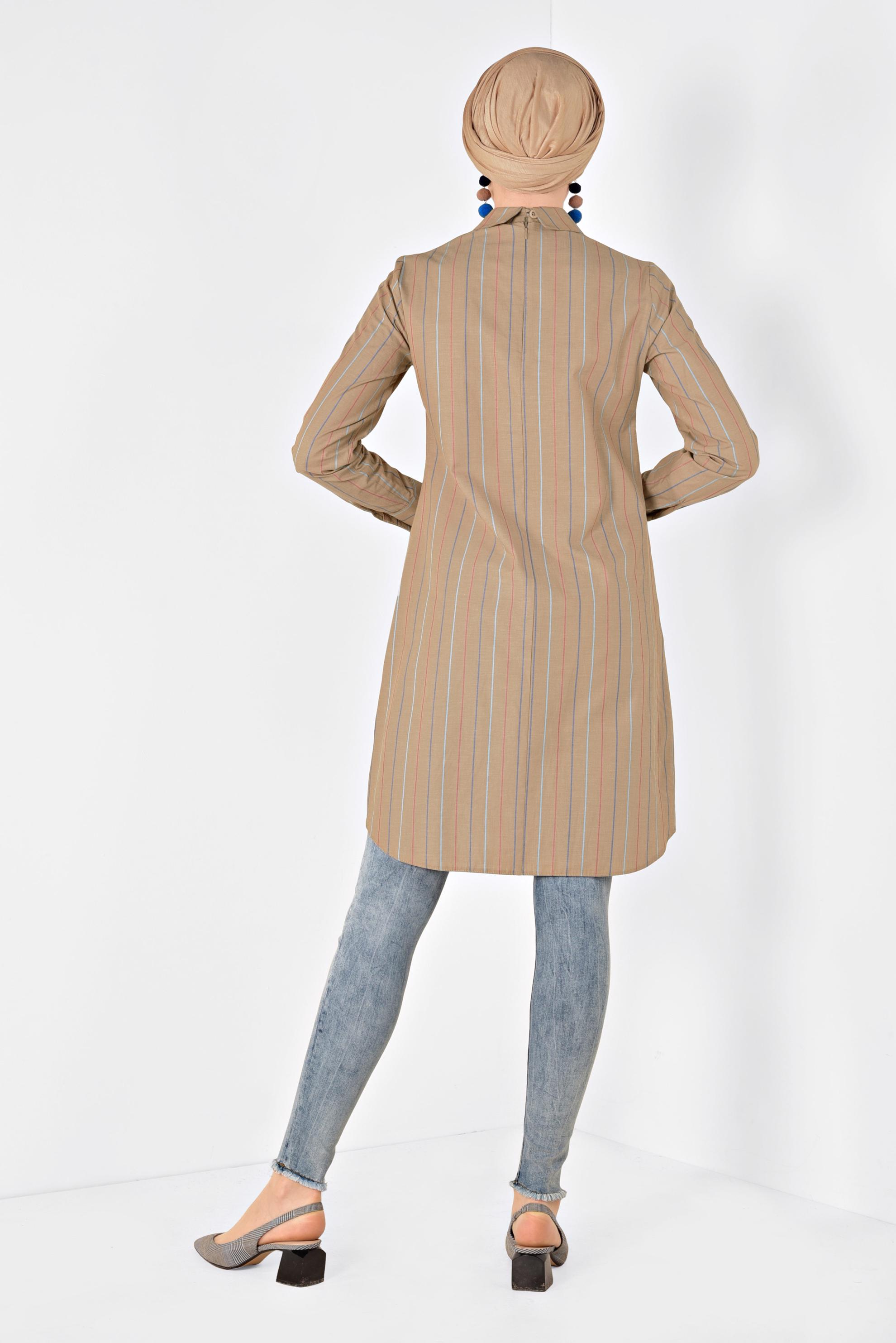 Tesettür giyim SARI ÇİZGİ DESENLİ DÜĞMELİ TUNİK 4976