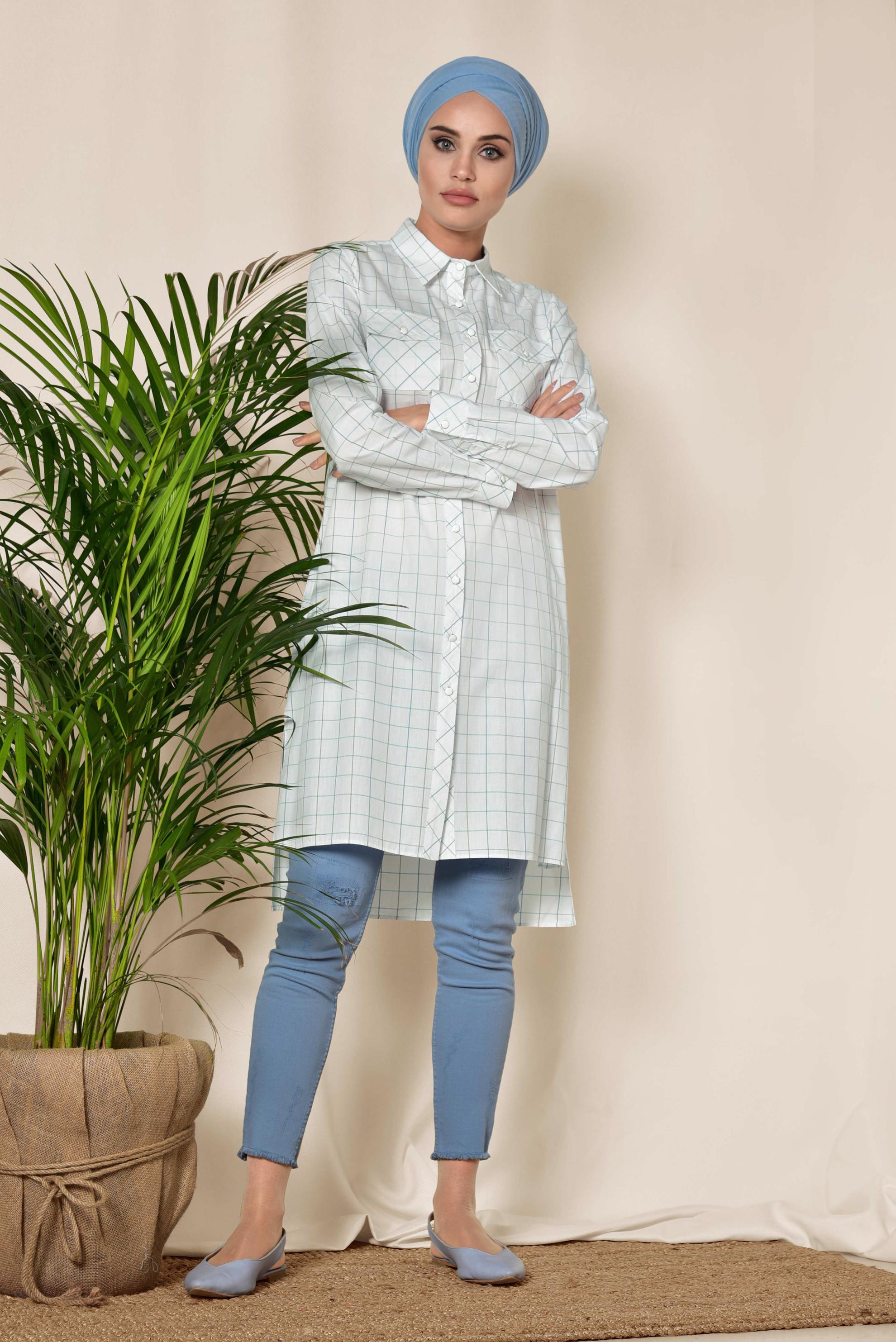 Tesettür giyim BEYAZ KARE DESENLİ DÜĞMELİ TUNİK 4980
