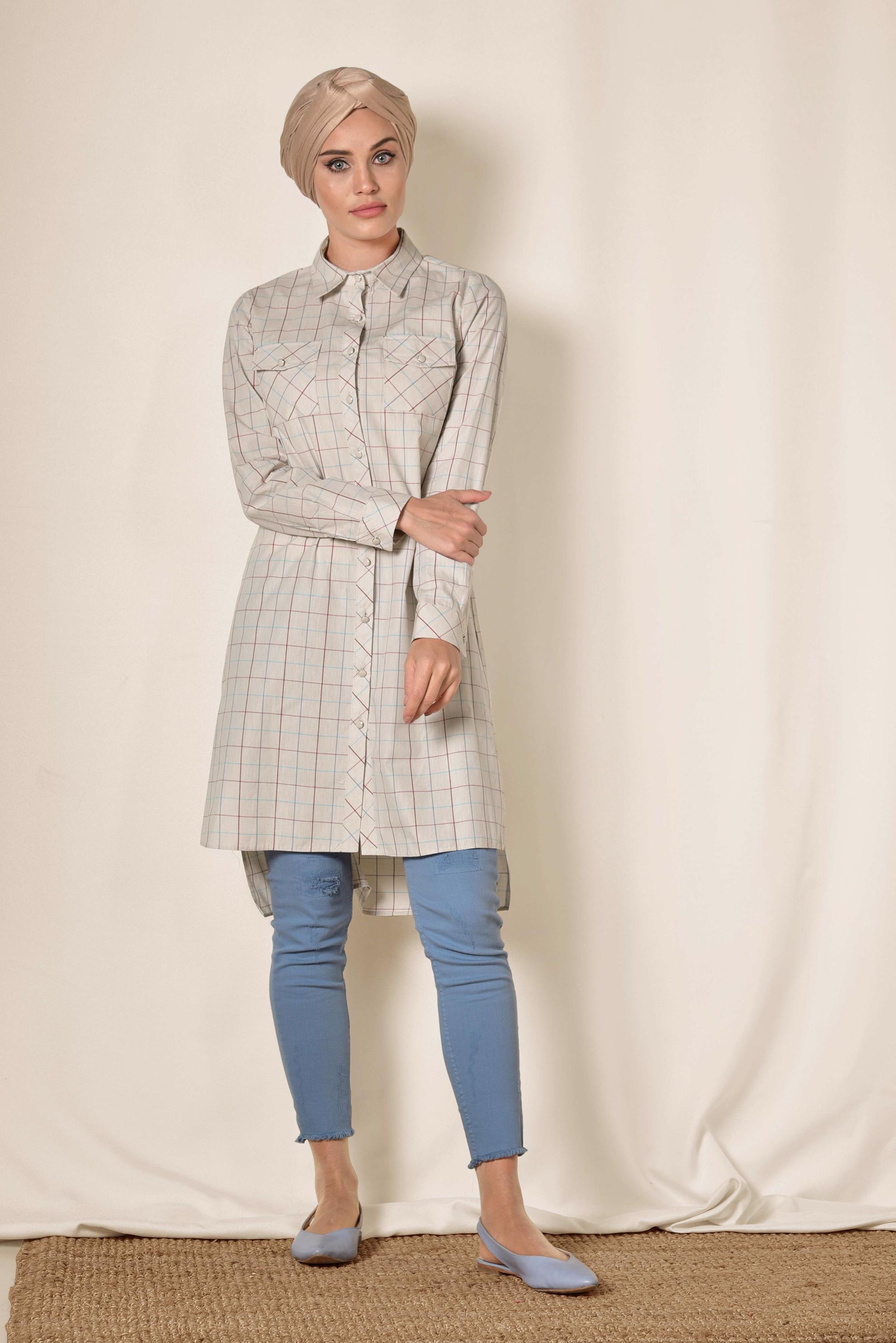 Tesettür giyim BEJ KARE DESENLİ DÜĞMELİ TUNİK 4980