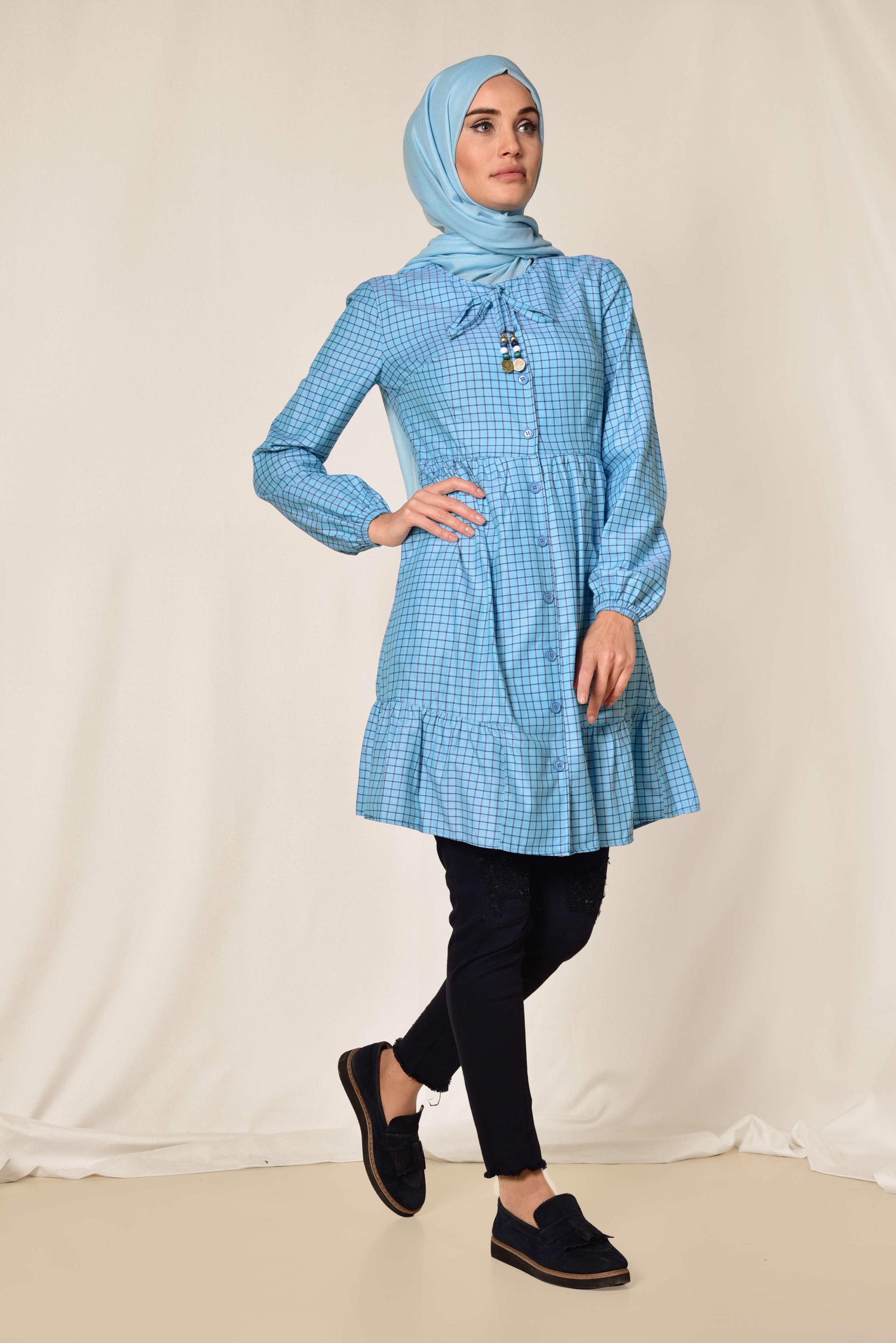 Tesettür giyim MAVİ KARE DESENLİ BOYNU BAĞCIKLI BALON KOL TUNİK 4982