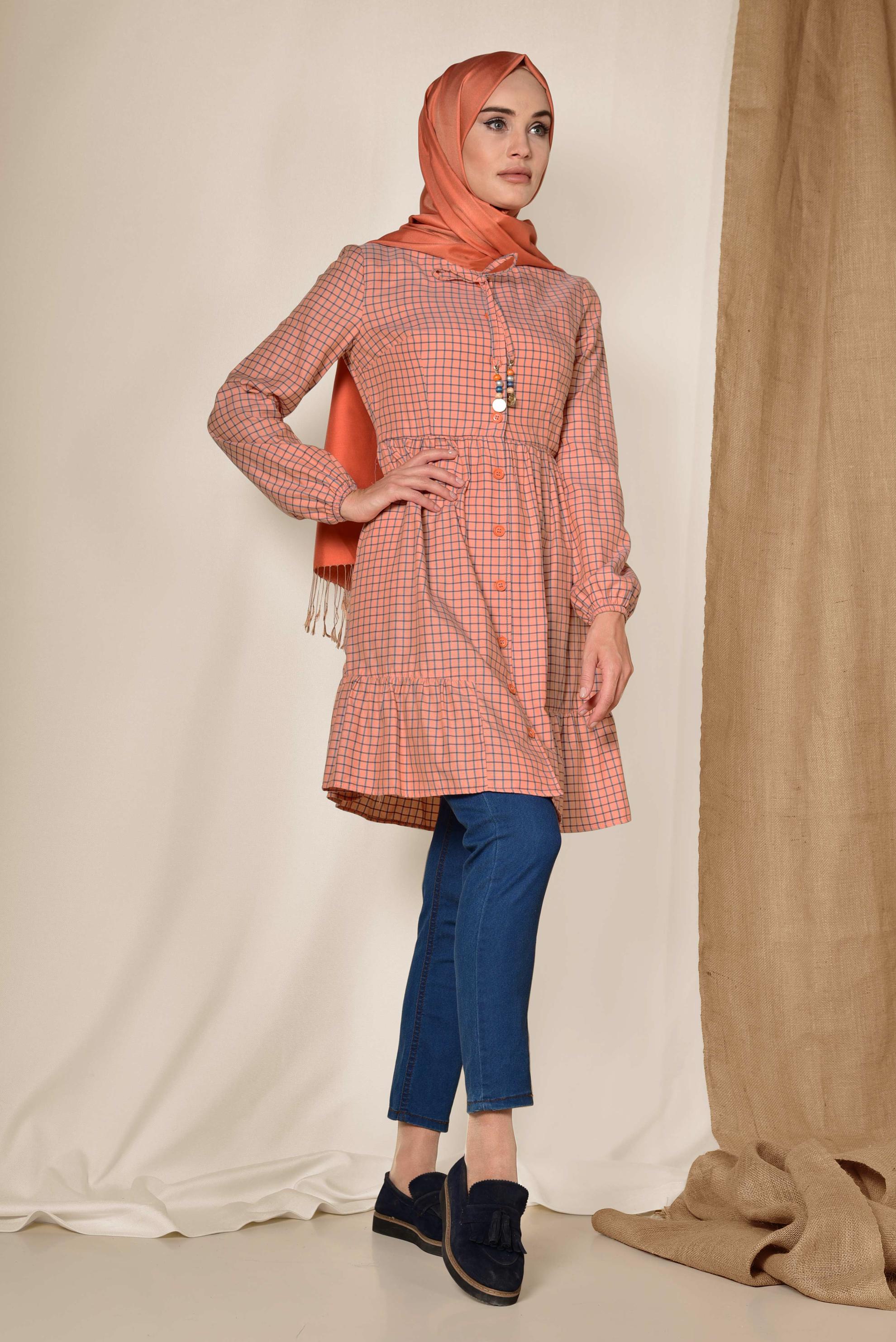 Tesettür giyim TURUNCU KARE DESENLİ BOYNU BAĞCIKLI BALON KOL TUNİK 4982