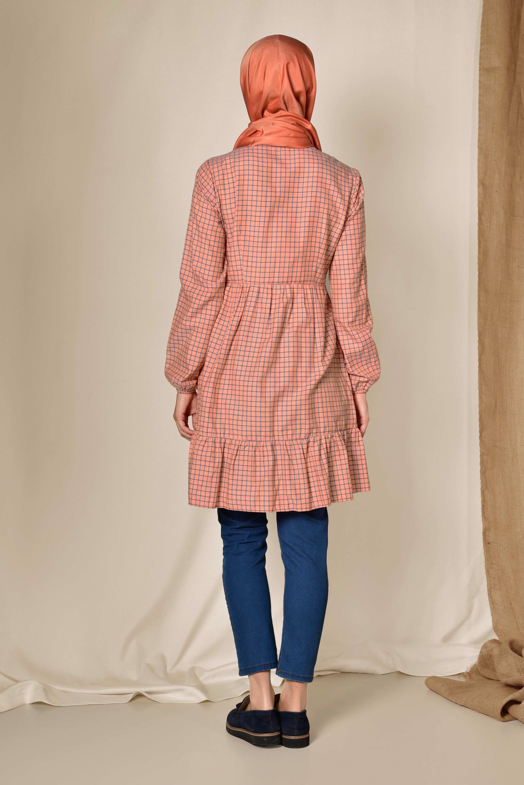 Tesettür giyim TURUNCU KARE DESENLİ BOYNU BAĞCIKLI BALON KOL TUNİK 4982