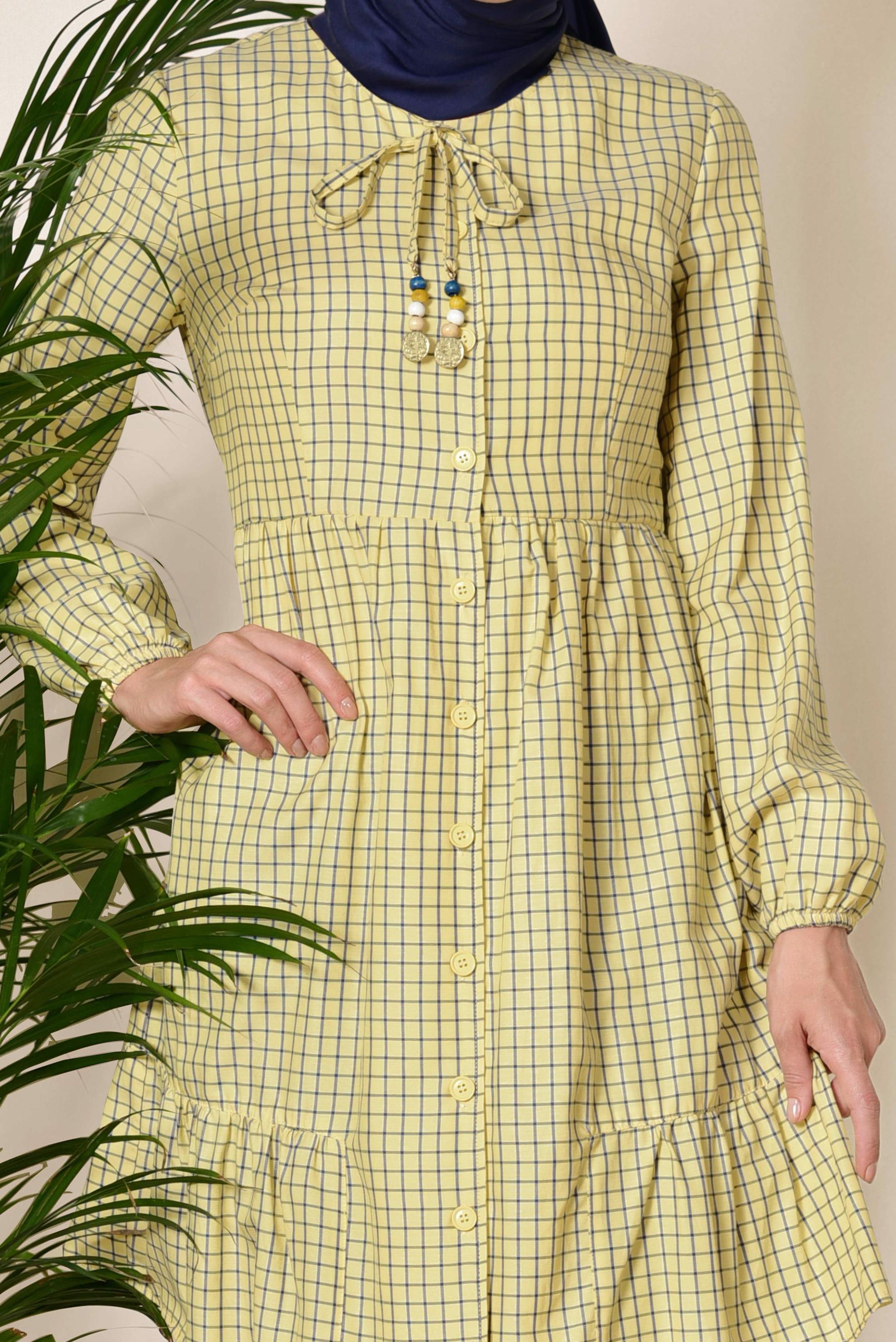 Tesettür giyim SARI KARE DESENLİ BOYNU BAĞCIKLI BALON KOL TUNİK 4982