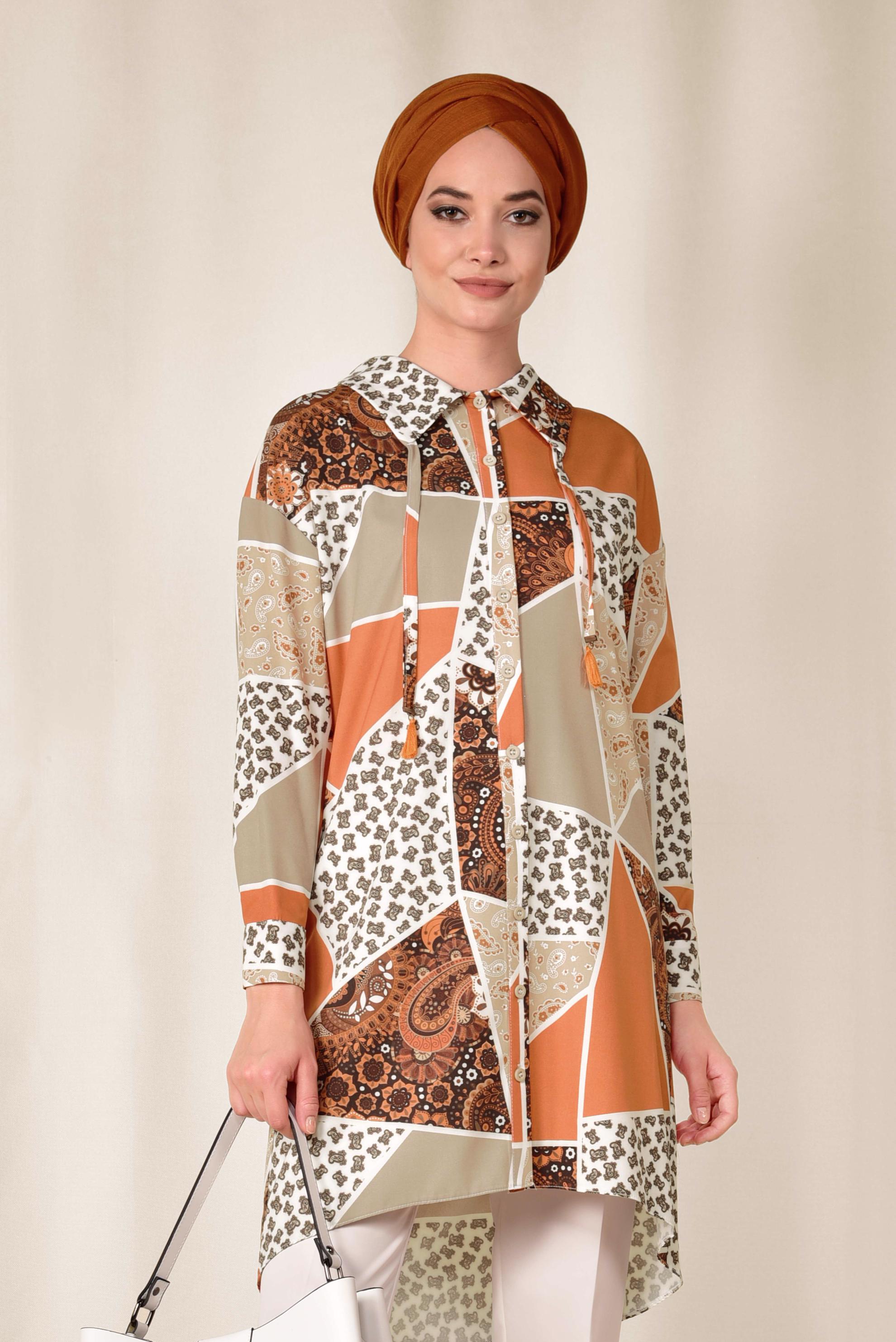 Tesettür giyim TURUNCU RENKLİ DESENLİ ÖNDEN DÜĞMELİ TUNİK 4983