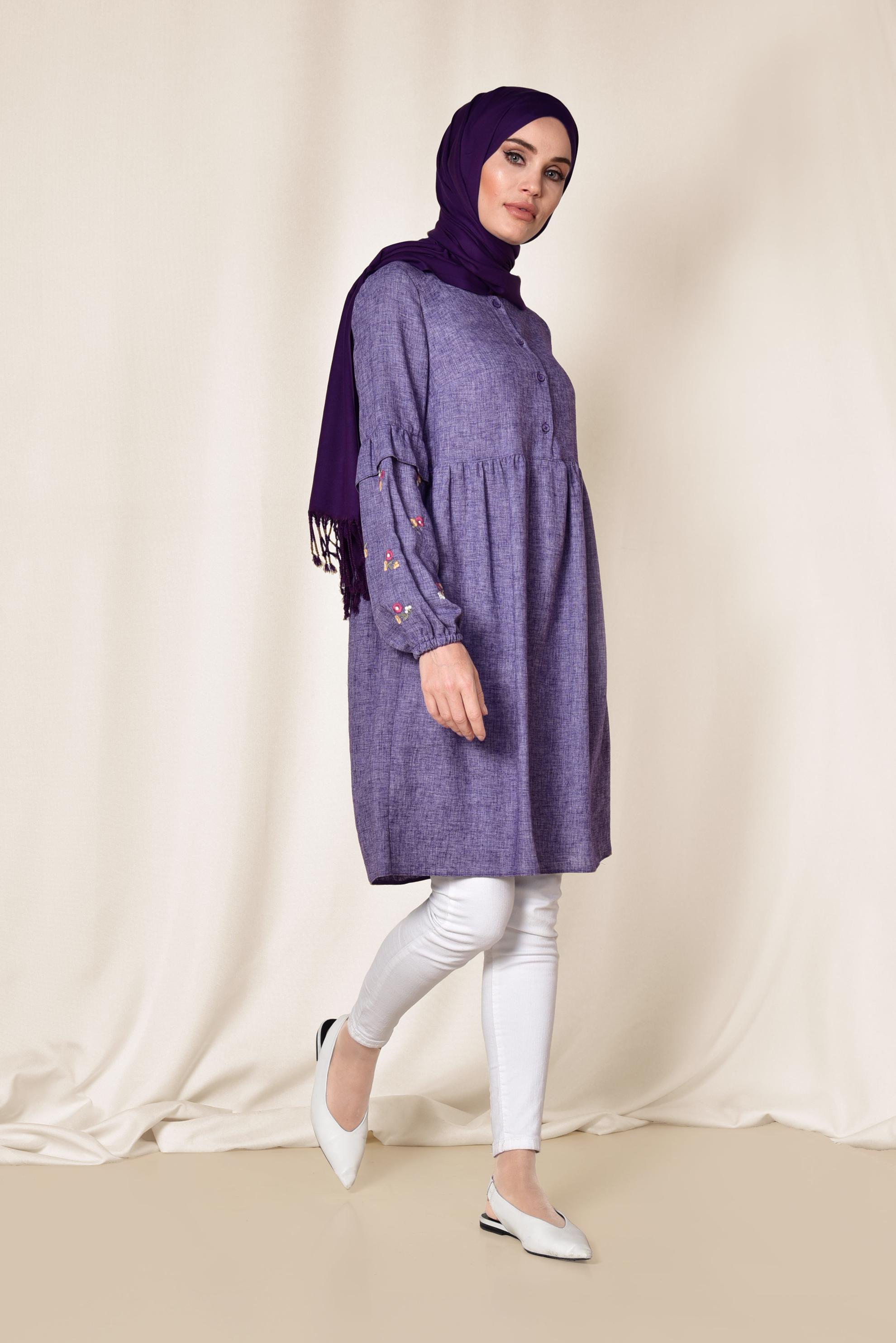 Tesettür giyim MOR NAKIŞ İŞLEMELİ VOLANLI TUNİK 4986