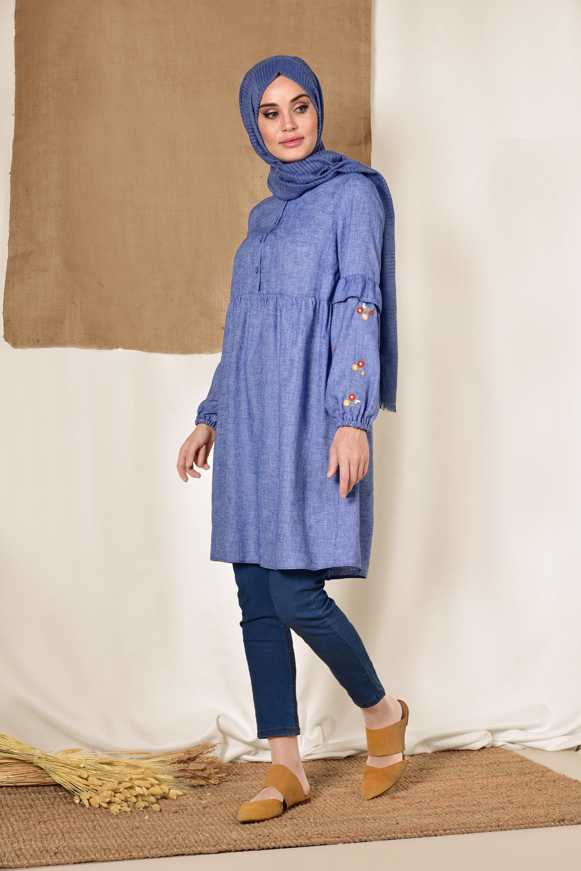 Tesettür giyim LACİVERT NAKIŞ İŞLEMELİ VOLANLI TUNİK 4986