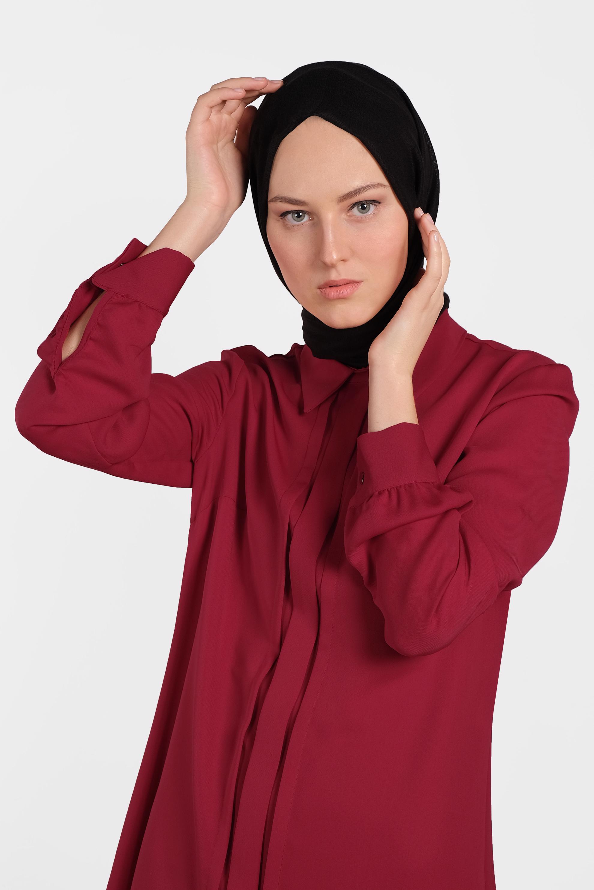 Tesettür giyim BORDO MANŞETLERİ DÜĞMELİ ERKEK YAKA TUNİK 4032-2 