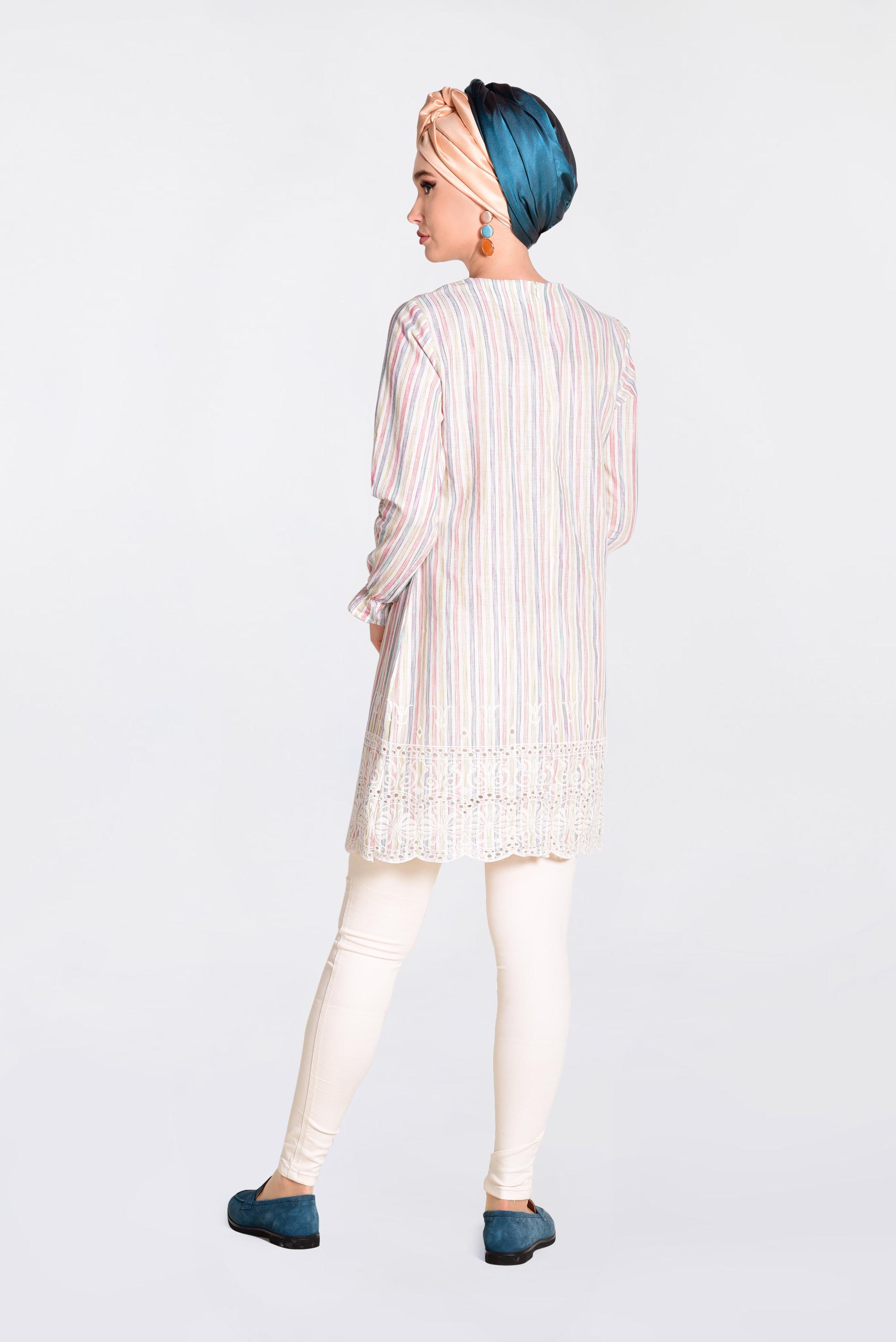 Tesettür giyim BEJ ETEK UCU DELİKLİ BİSİKLET YAKA TUNİK 4367-1