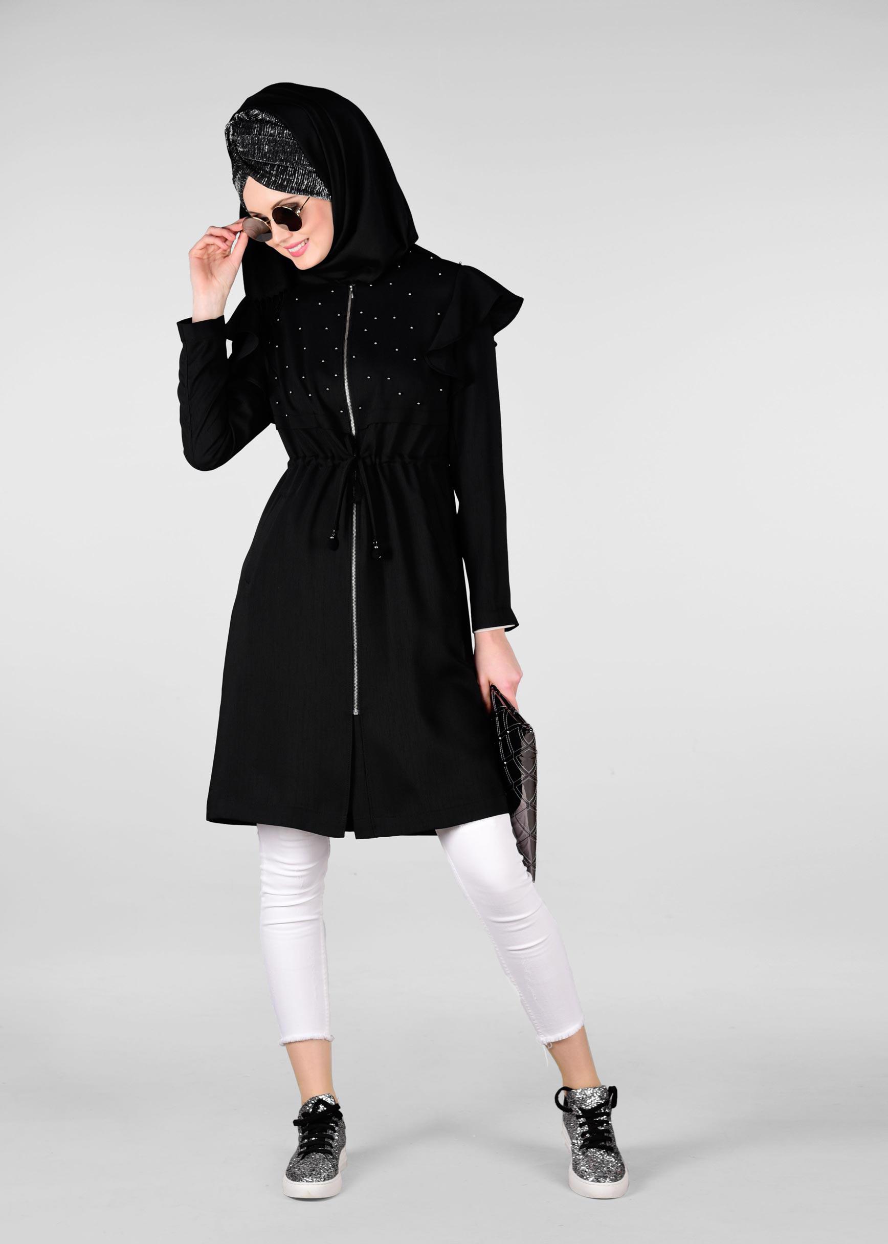 Tesettür giyim SİYAH OMUZLARI VOLANLI TRENÇKOT 1211