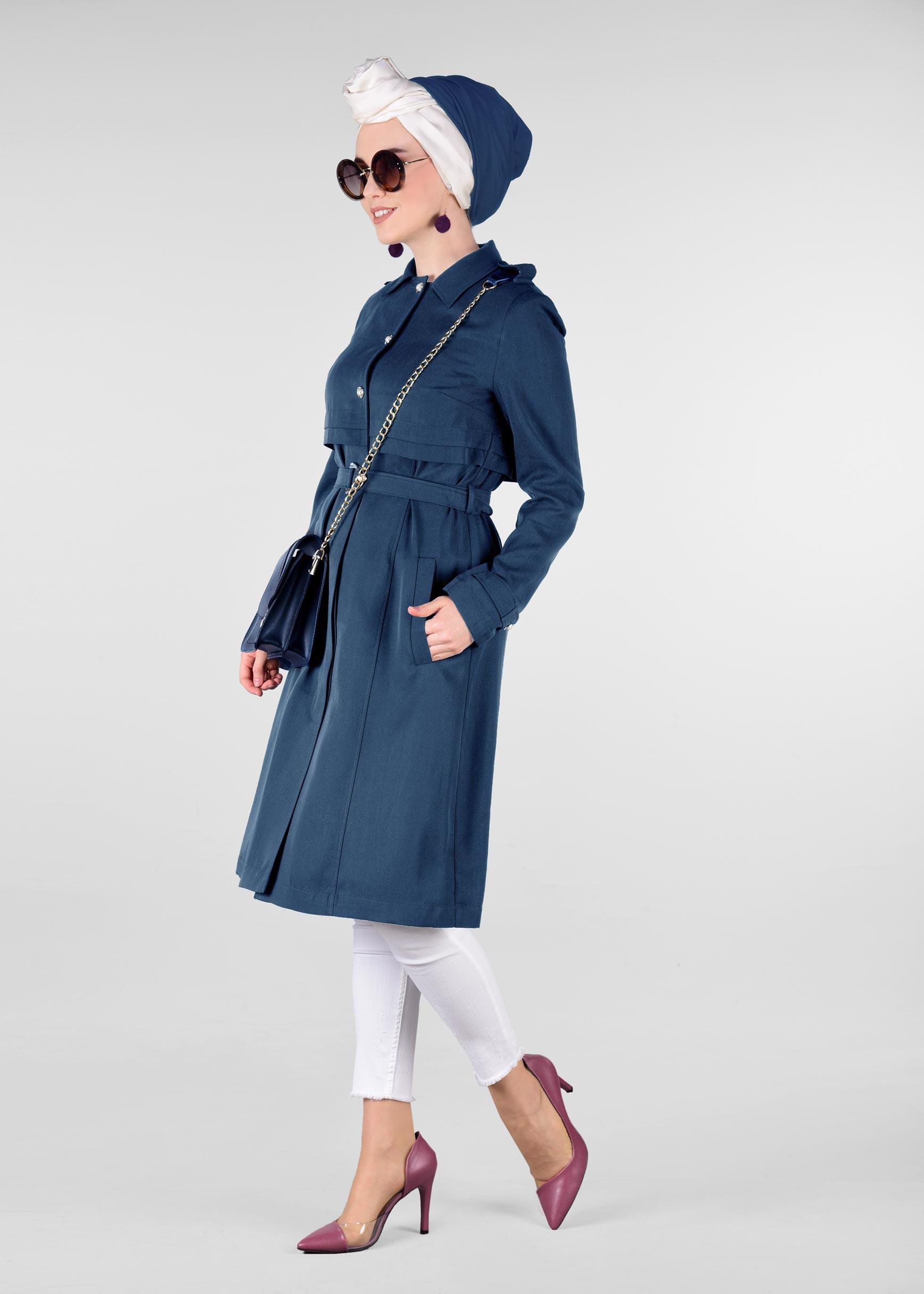 Tesettür giyim LACİVERT DÜĞMELİ VE KEMERLİ TENSEL TRENÇKOT 1224