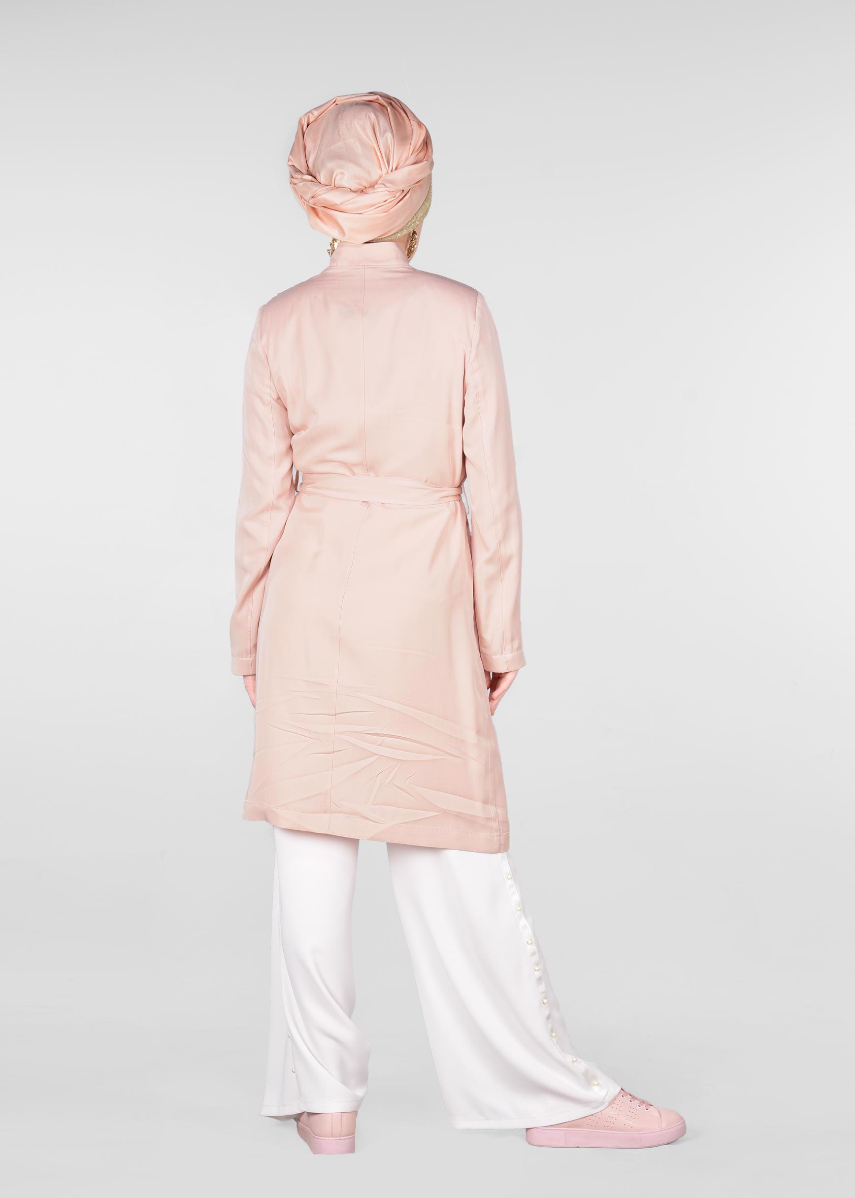 Tesettür giyim PUDRA HAKİM YAKA FERMUARLI TRENÇKOT 1226