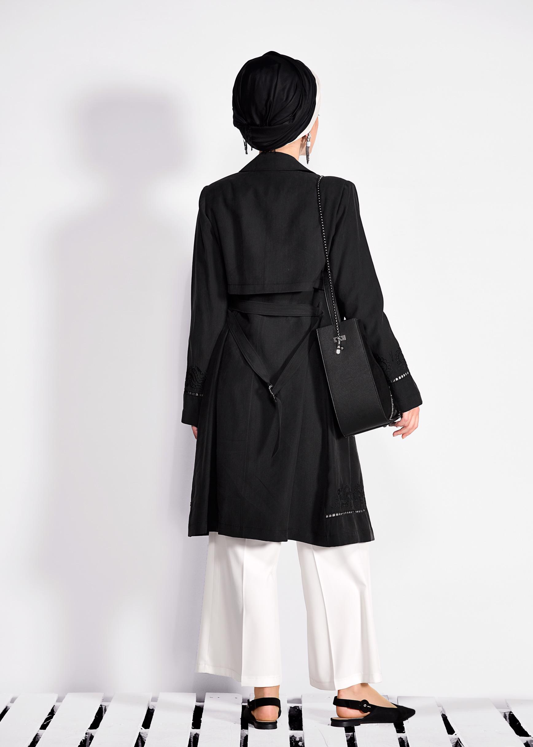 Tesettür giyim SİYAH KEMER DETAYLI TRENÇKOT 1241 