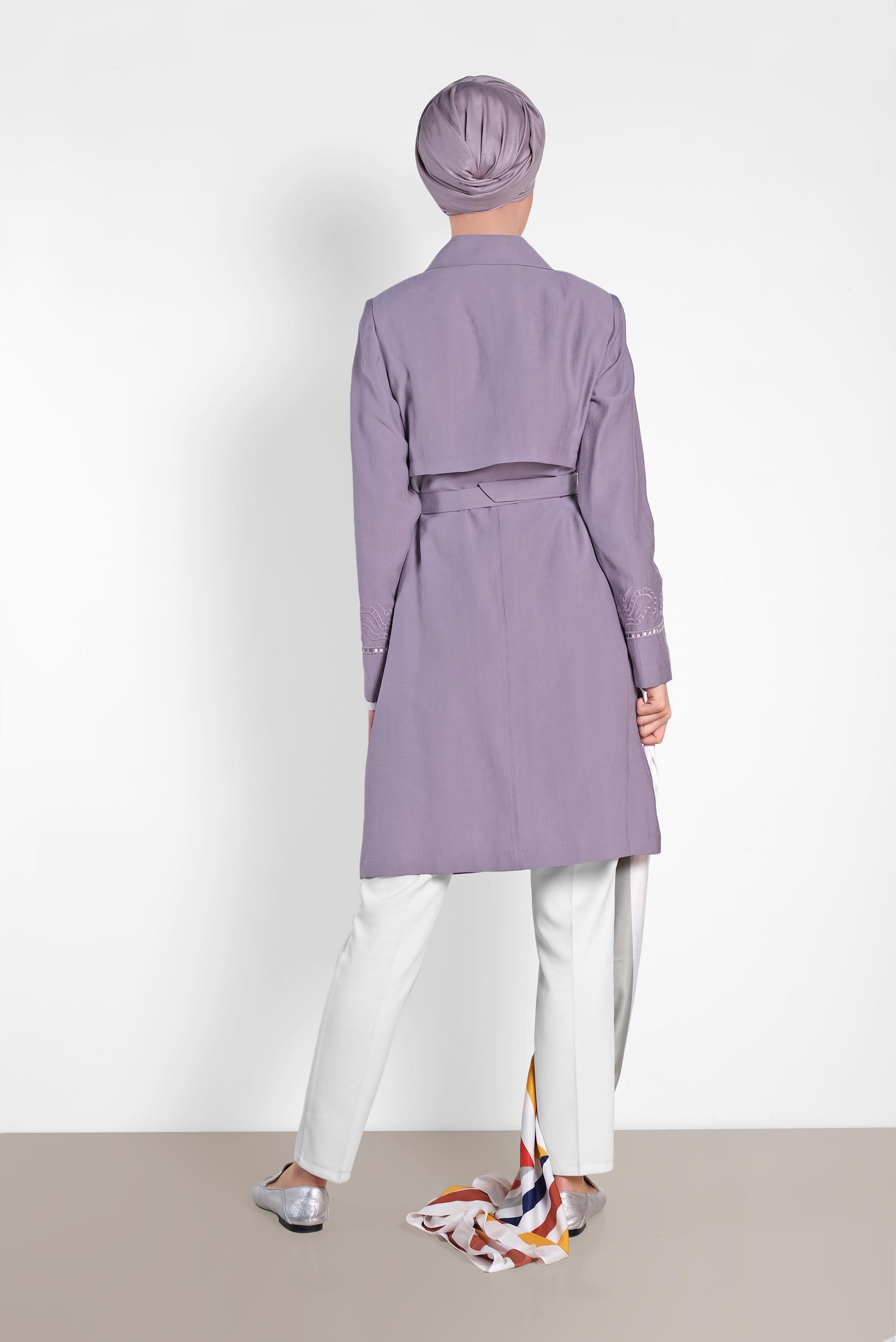 Tesettür giyim MOR KEMER DETAYLI TRENÇKOT 1241 