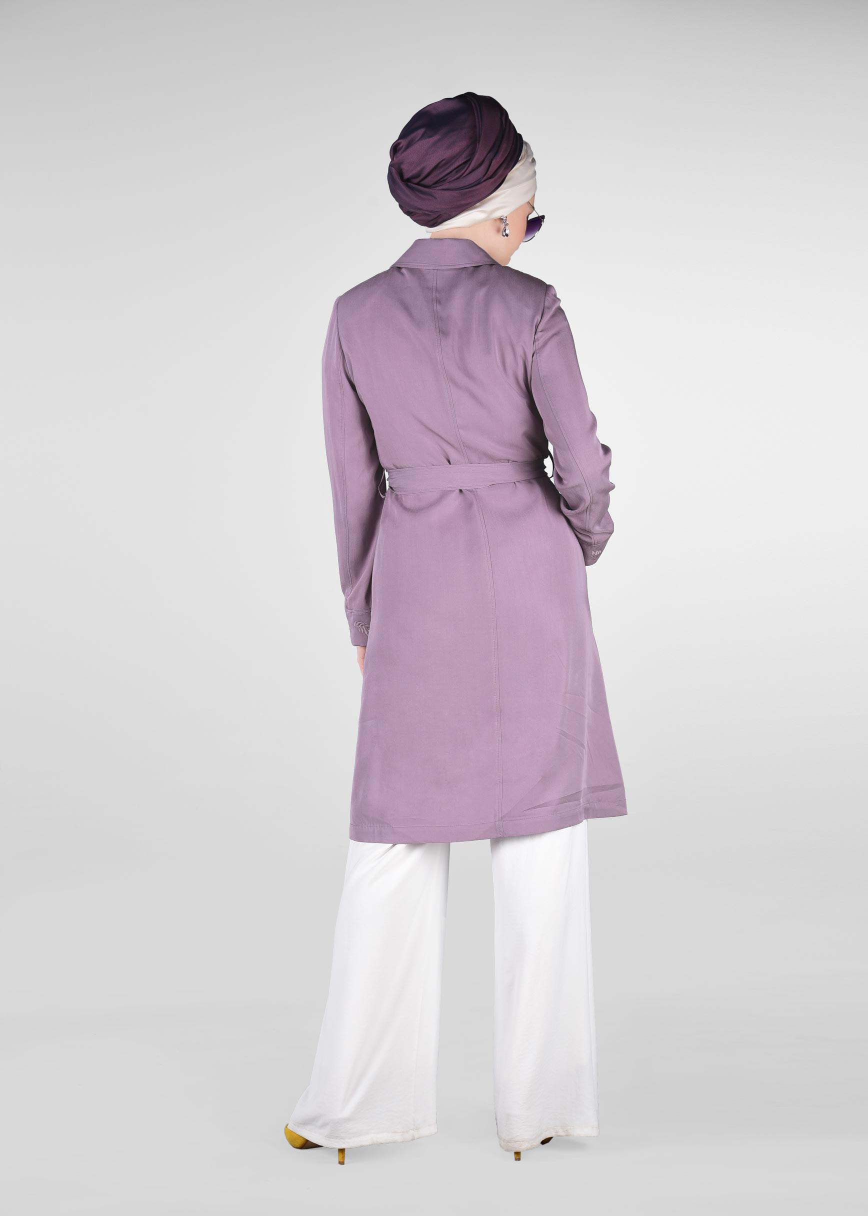 Tesettür giyim MOR YAPRAK BASKILI FERMUARLI TRENÇKOT 1242 