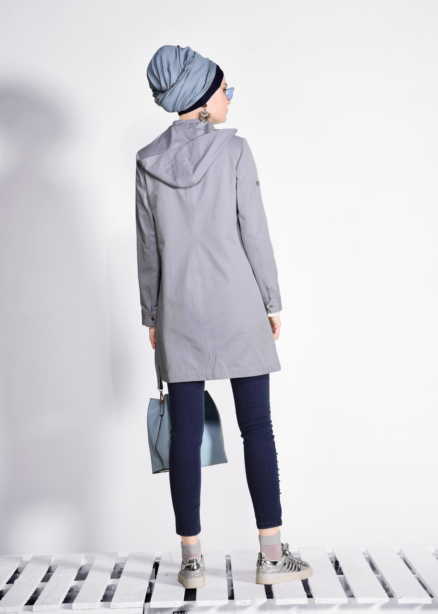 Tesettür giyim MAVİ ÇITÇITLI KAPÜŞONLU TRENÇKOT 1273 