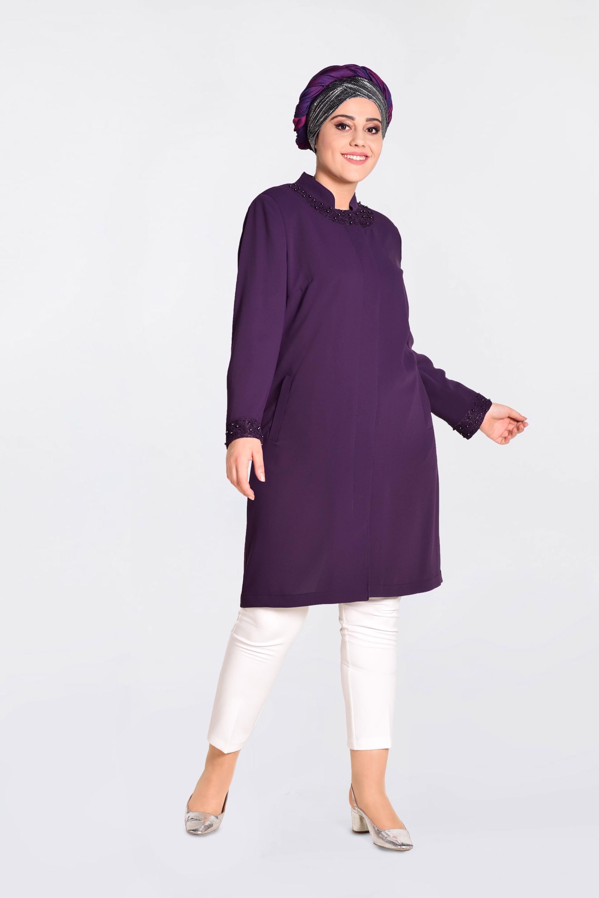 Tesettür giyim MOR MANŞET VE YAKASI GÜPÜR  İŞLEMELİ TRENÇKOT 1288 