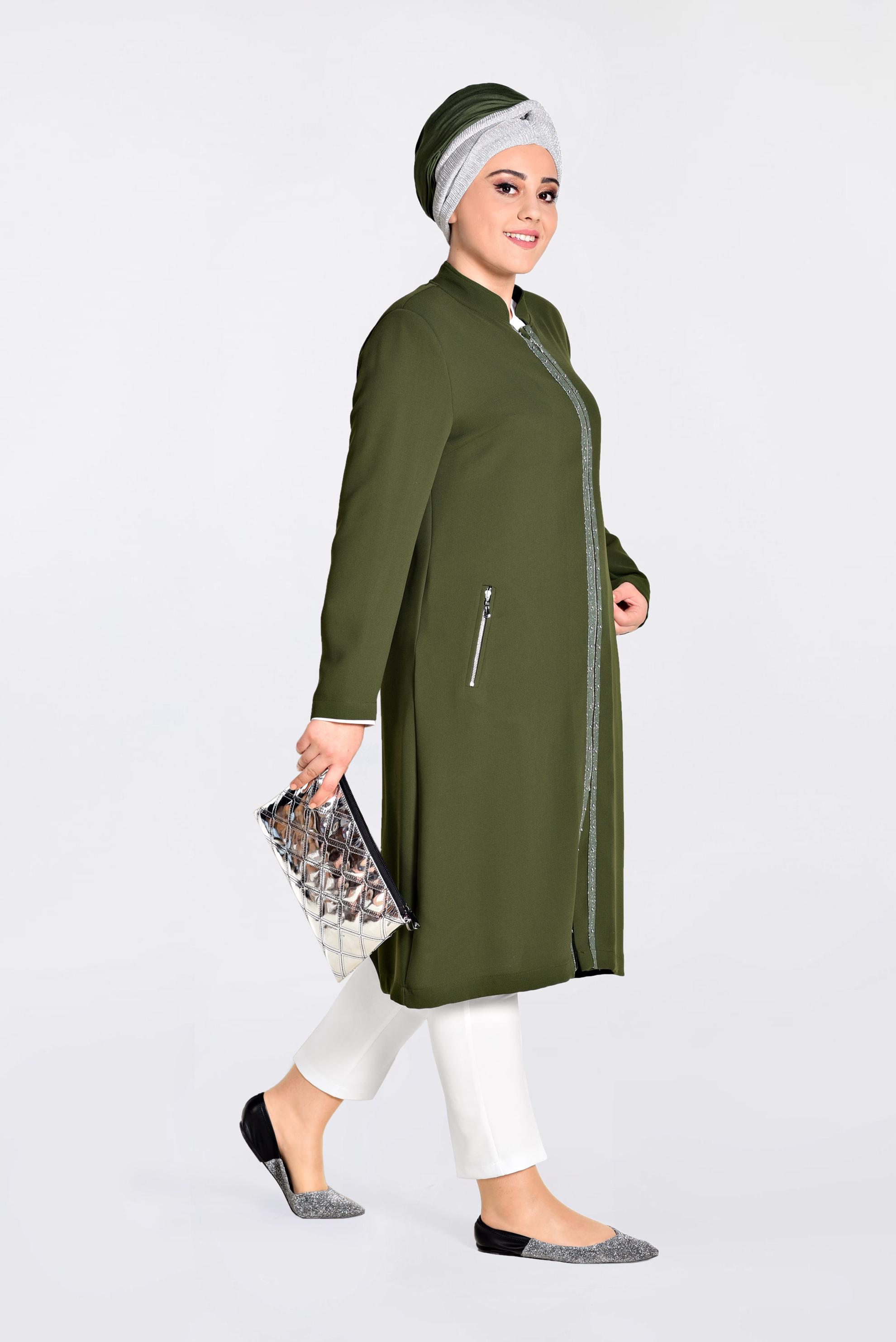 Vêtements hijab KAKI IMPERMÉABLE BRODÉ EN ORNER DE PERLES AVEC FERMETURE 1292