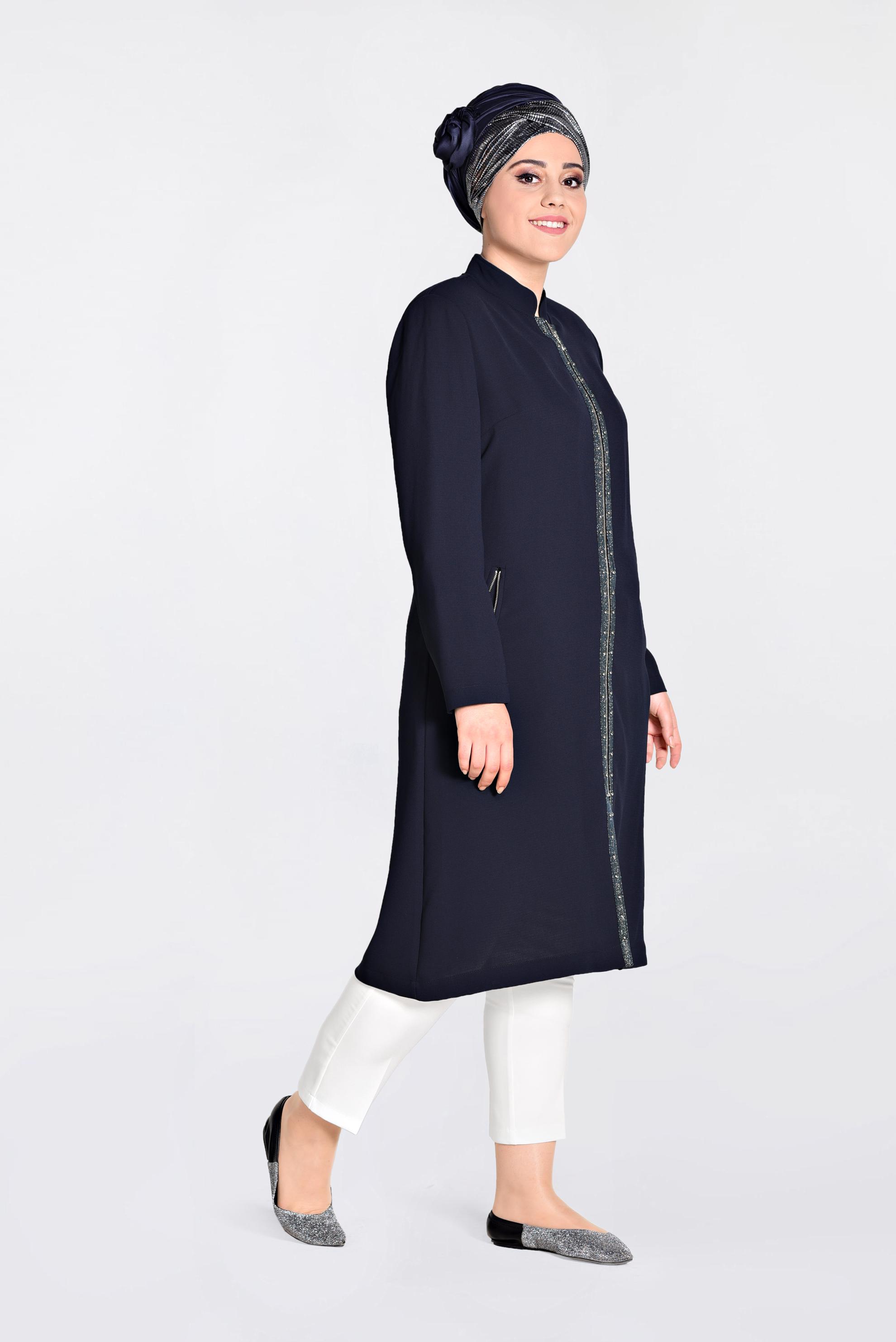 Tesettür giyim LACİVERT BONCUK İŞLEMELİ FERMUARLI TRENÇKOT 1292 