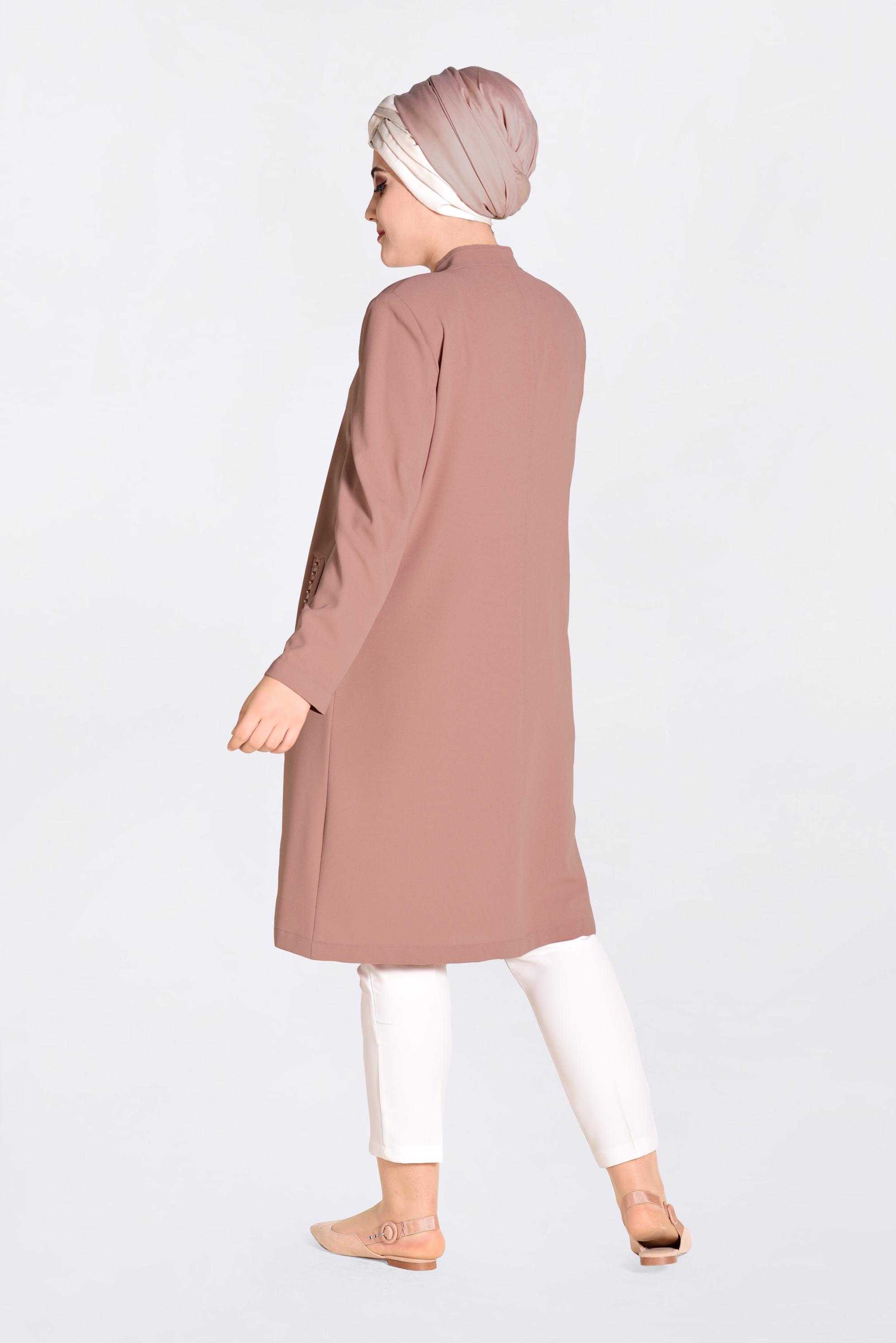 Tesettür giyim PUDRA BONCUK İŞLEMELİ ÖNDEN DÜĞMELİ TRENÇKOT 1293