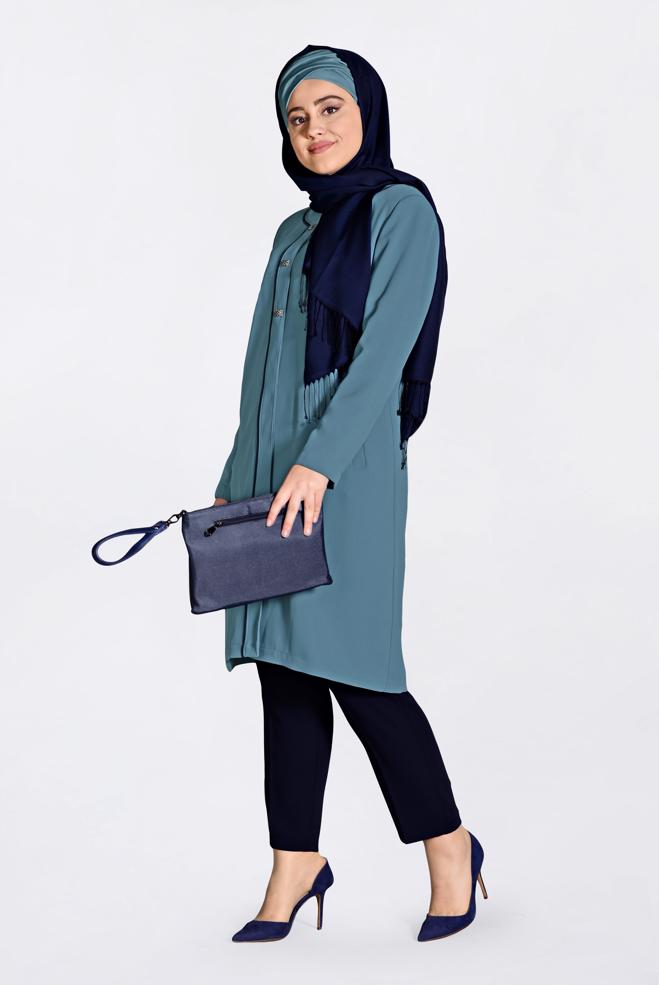 Tesettür giyim YEŞİL TAŞ DÜĞMELİ BİYE DETAYLI TRENÇKOT 1294 - ALVİNA