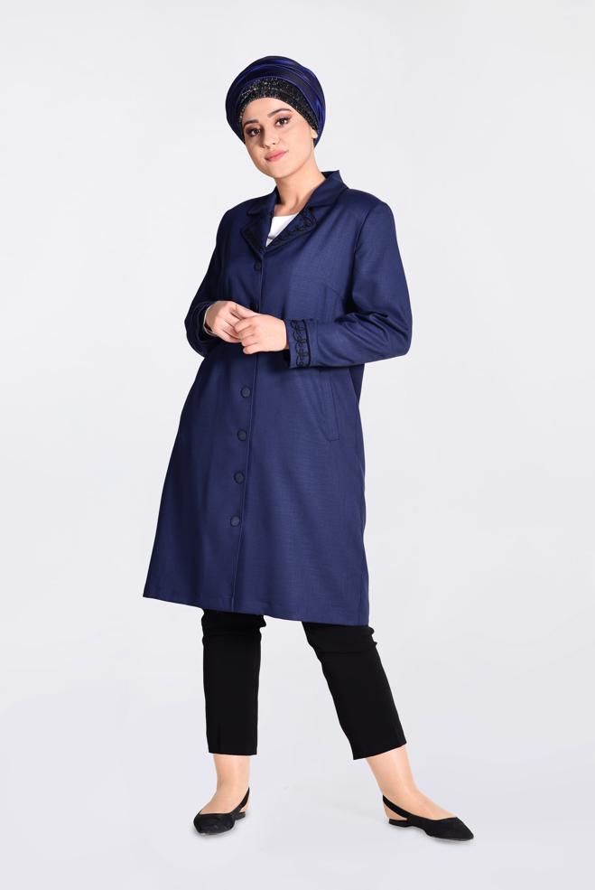 Vêtements hijab BLEU MARINE IMPERMÉABLE AVEC MANCHETTES ET COL BRODÉ 1297 - ALVİNA