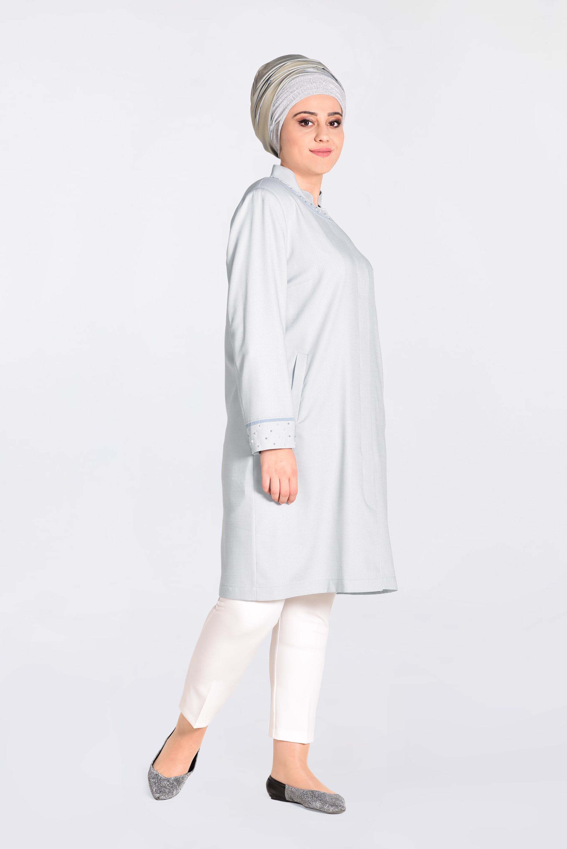 Vêtements hijab GRIS IMPERMÉABLE À COL MAO AVEC PERLES 1298