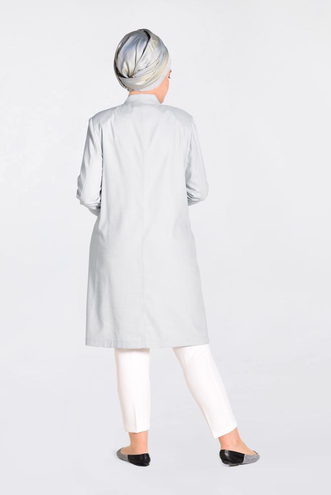 Tesettür giyim GRİ HAKİM YAKA İNCİLİ TRENÇKOT 1298  - ALVİNA