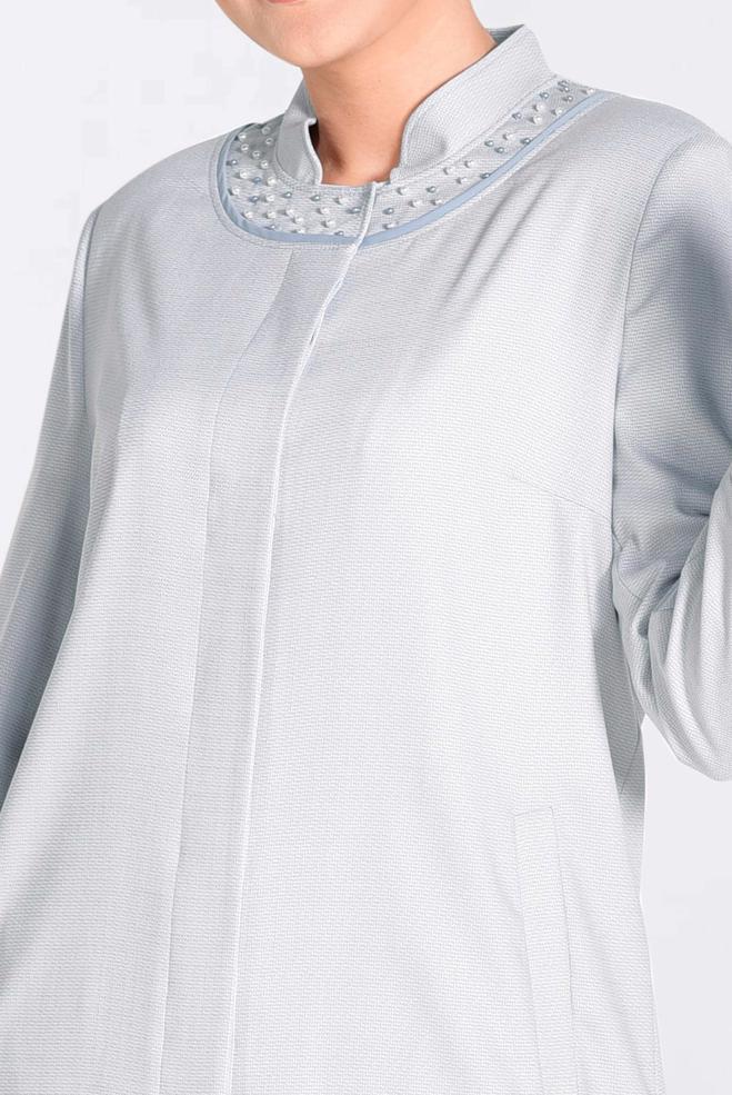 Tesettür giyim GRİ HAKİM YAKA İNCİLİ TRENÇKOT 1298  - ALVİNA