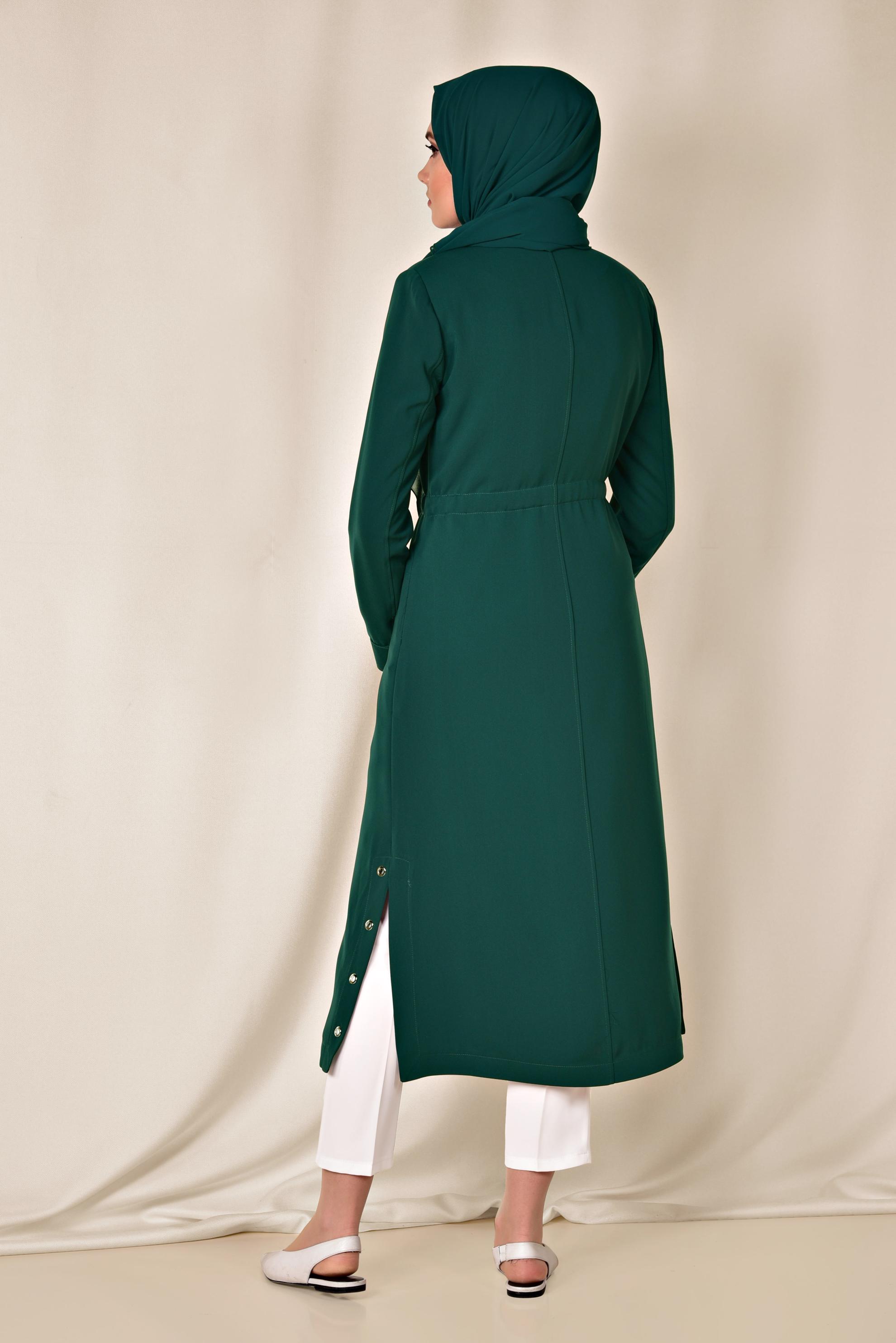 Tesettür giyim YEŞİL KUŞGÖZÜ DETAYLI DÜĞMELİ TRENÇKOT 1400