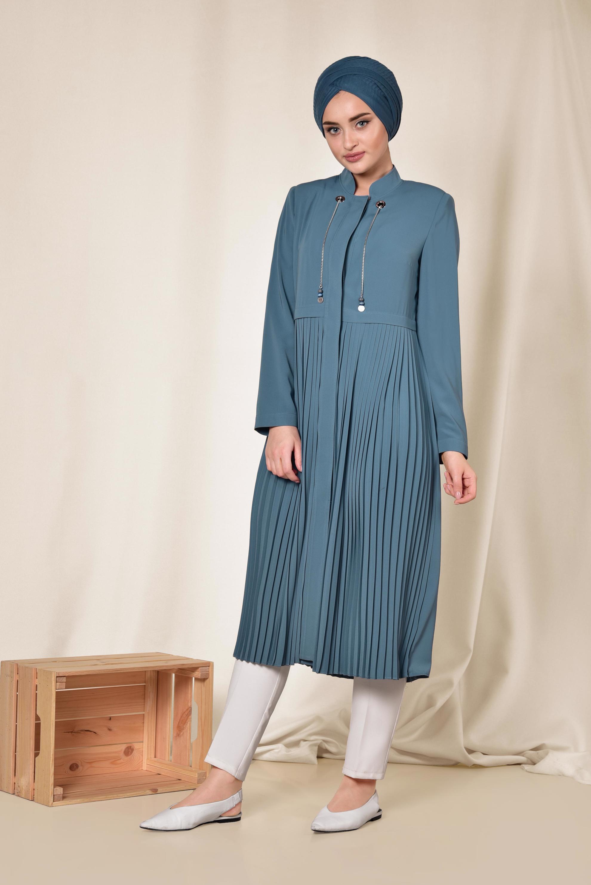 Tesettür giyim MAVİ GİZLİ DÜĞMELİ PİLİSELİ TRENÇKOT 1405