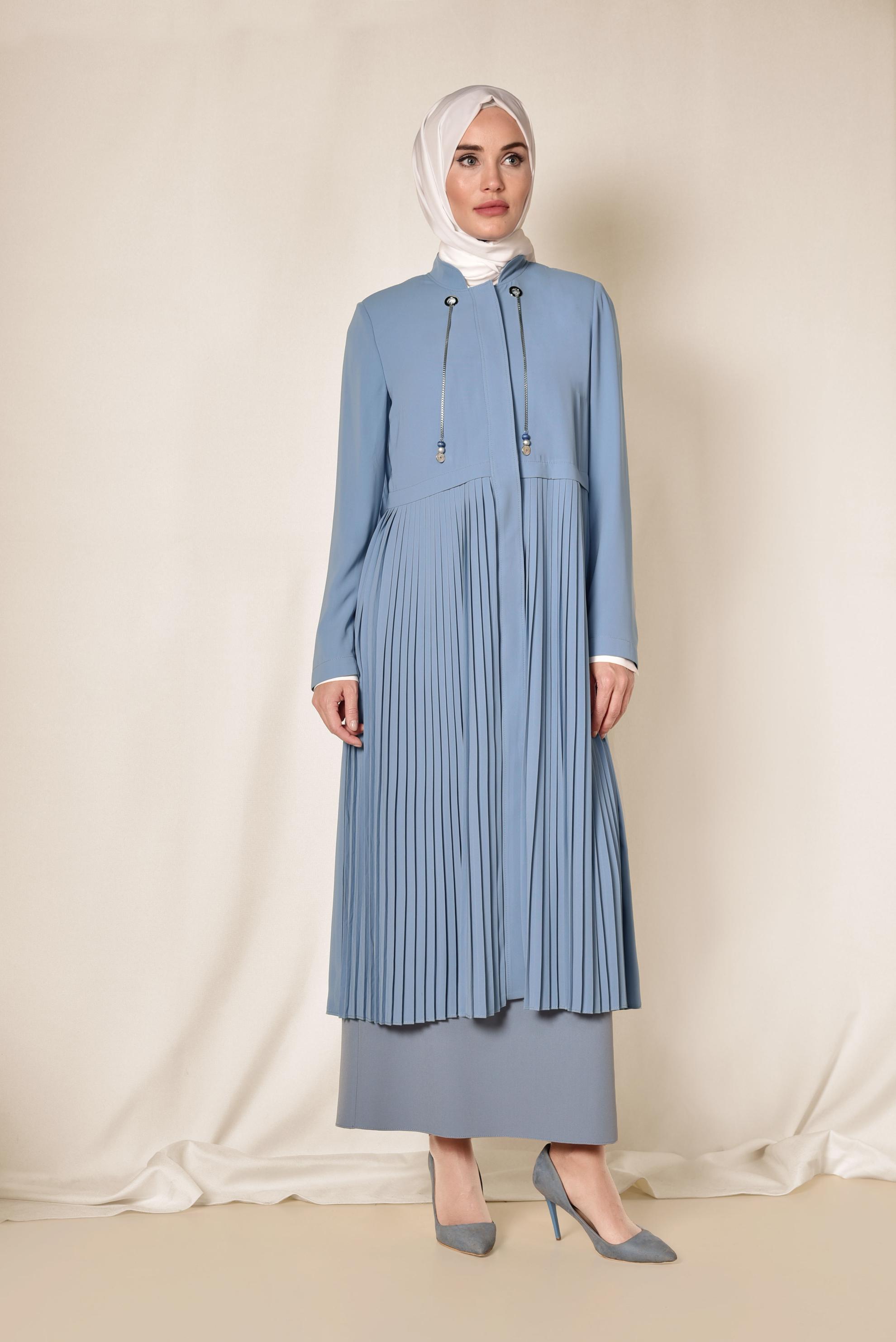 Tesettür giyim MAVİ GİZLİ DÜĞMELİ PİLİSELİ TRENÇKOT 1405