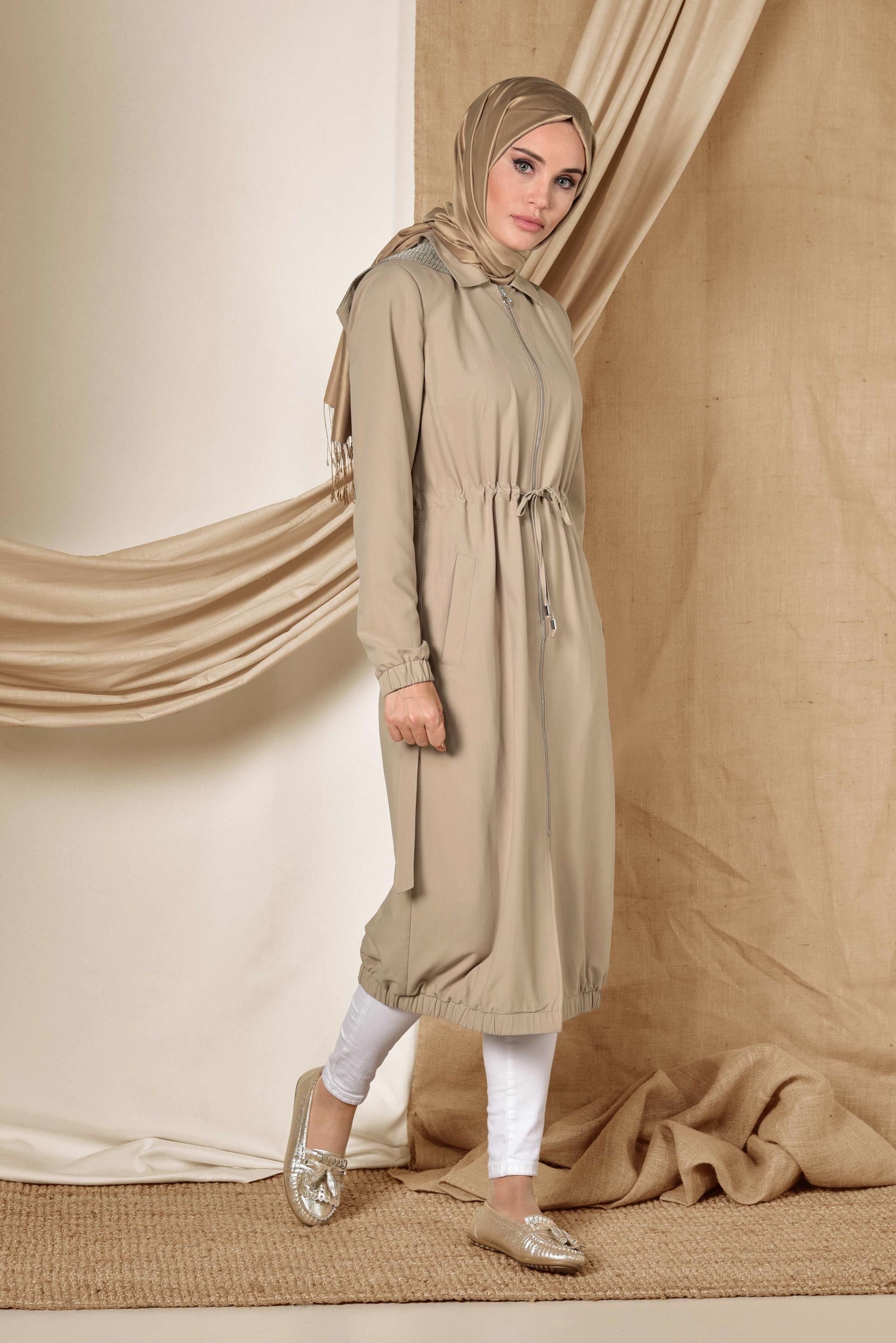 Tesettür giyim KAHVE ETEK UCU LASTİKLİ FERMUARLI TRENÇKOT 1406