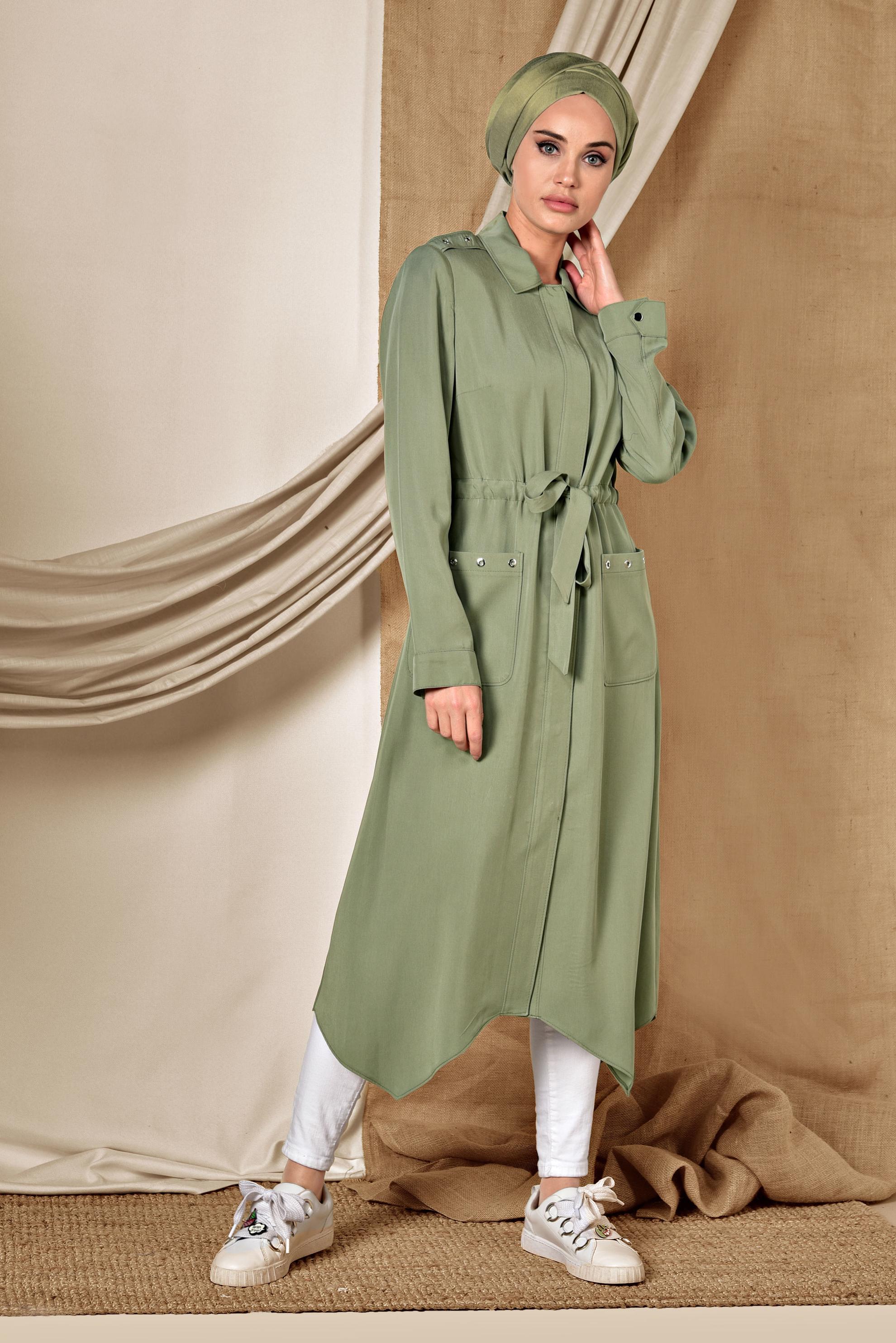 Tesettür giyim HAKİ ASİMETRİK KESİM DÜĞMELİ TRENÇKOT 1407